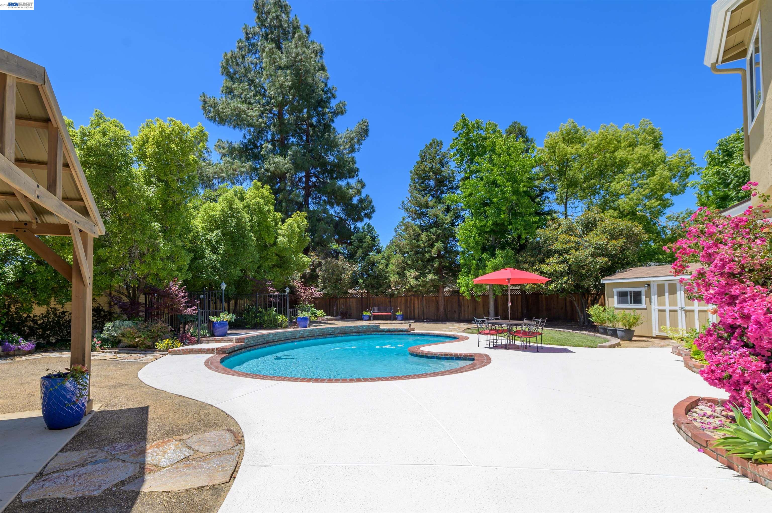 4183 Hall Ct