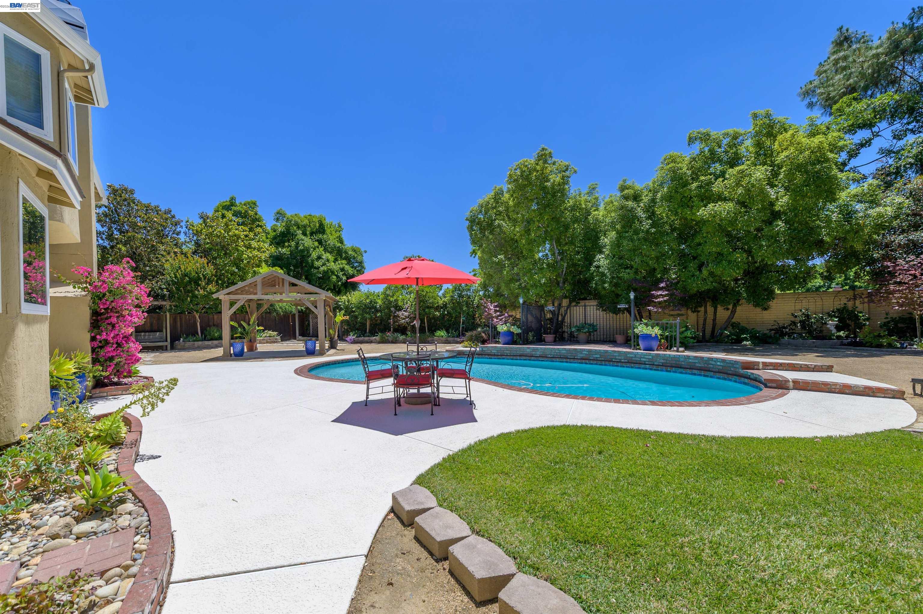 4183 Hall Ct