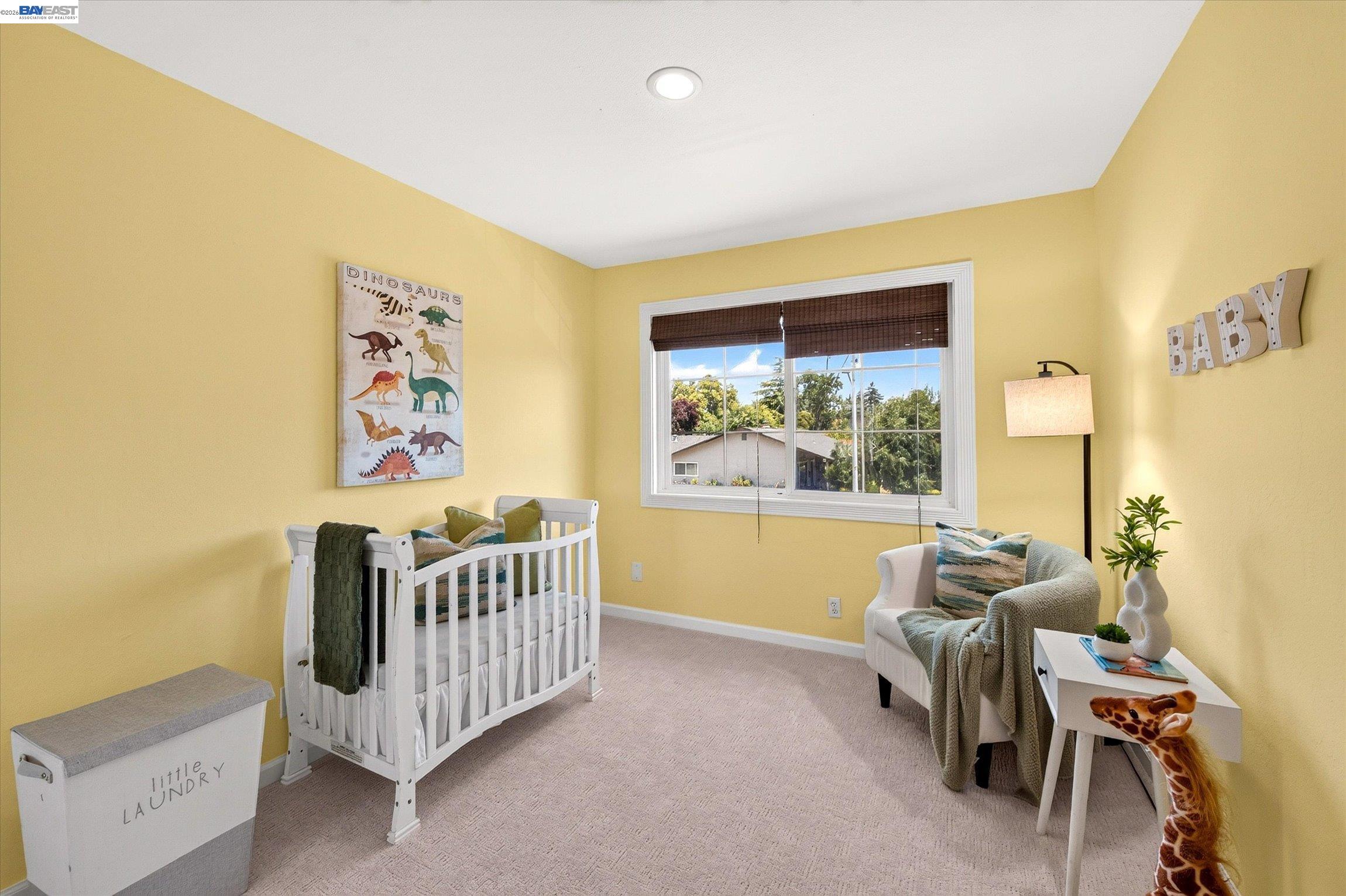 2358 Crestline Rd