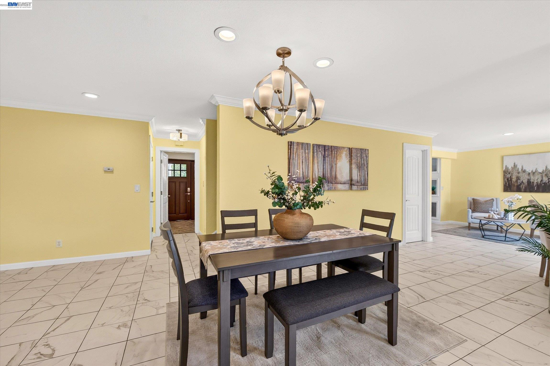 2358 Crestline Rd