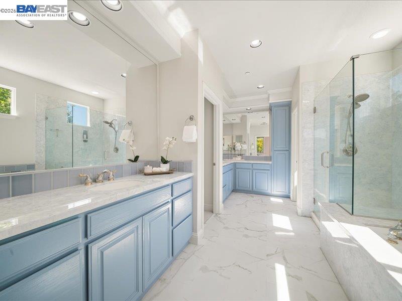 2444 French Oak Pl