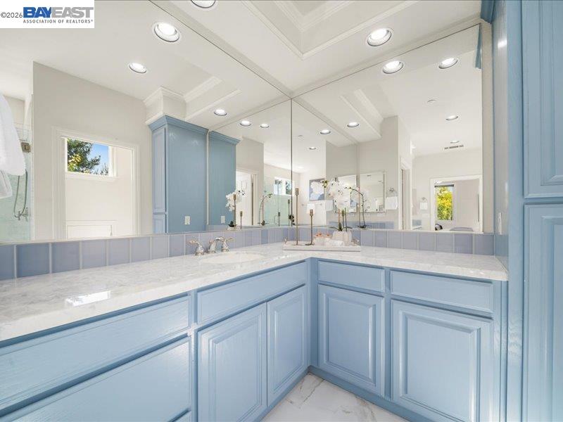 2444 French Oak Pl