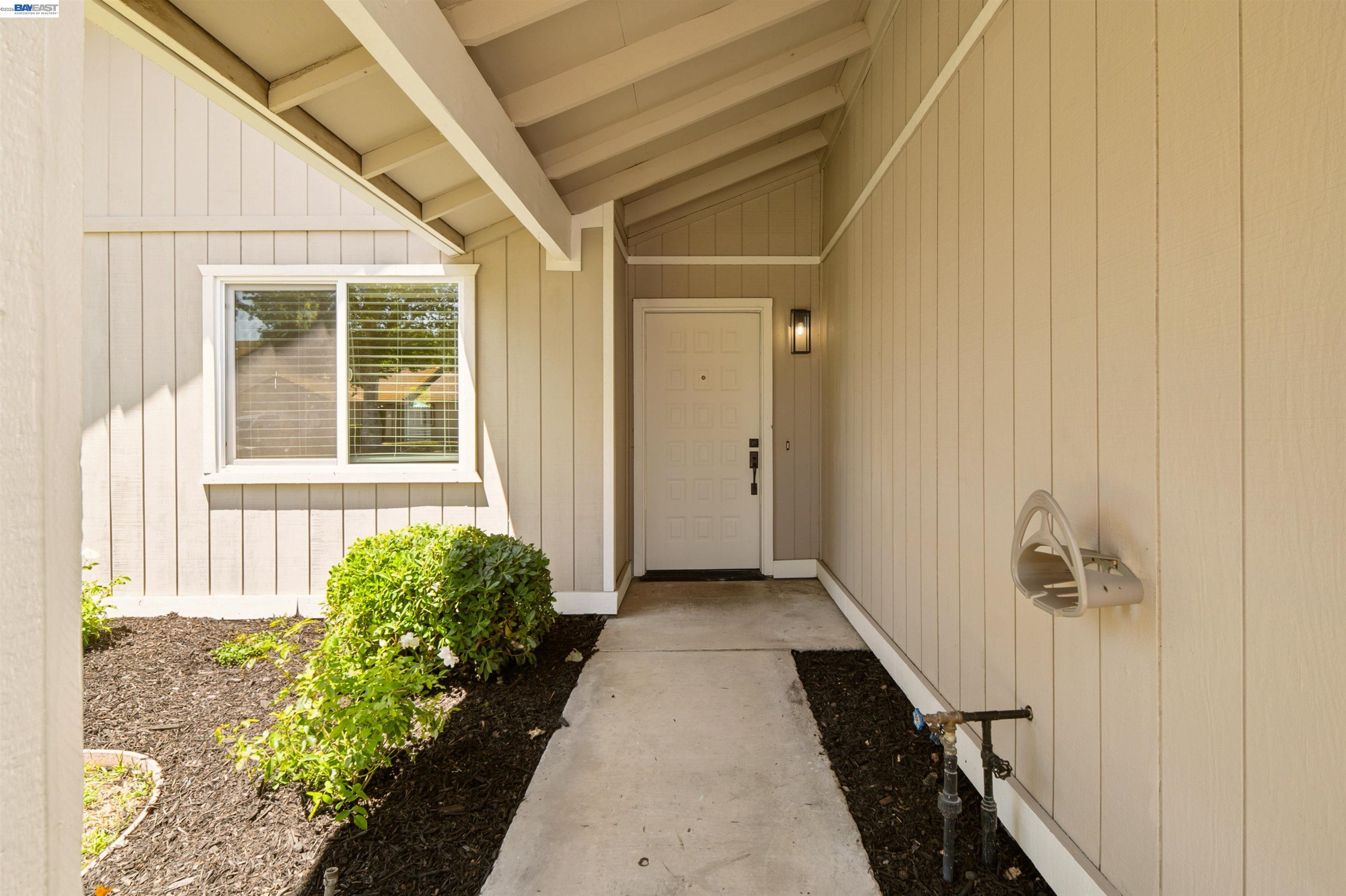 2865 Ponte Mira Way