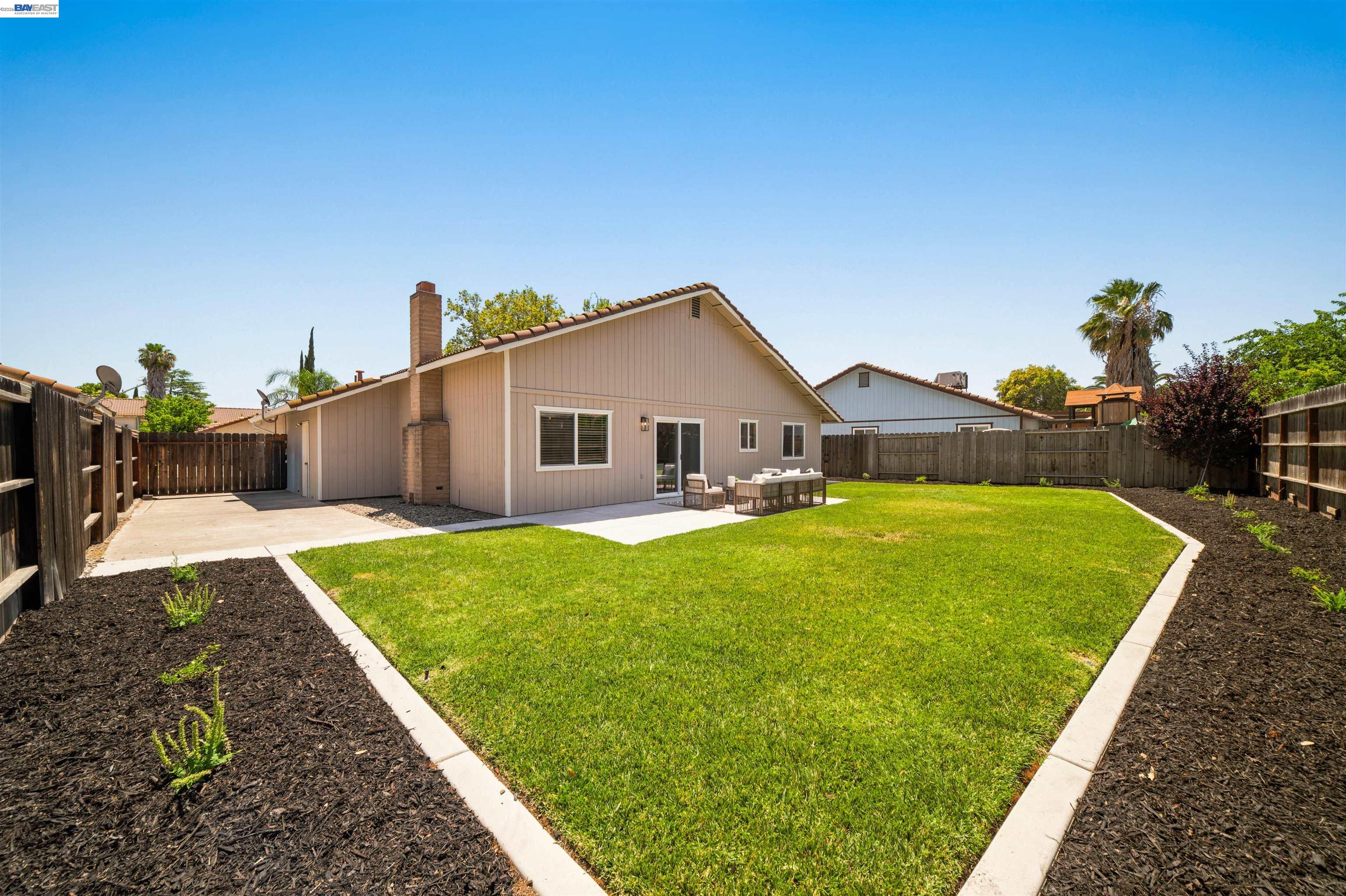 2865 Ponte Mira Way