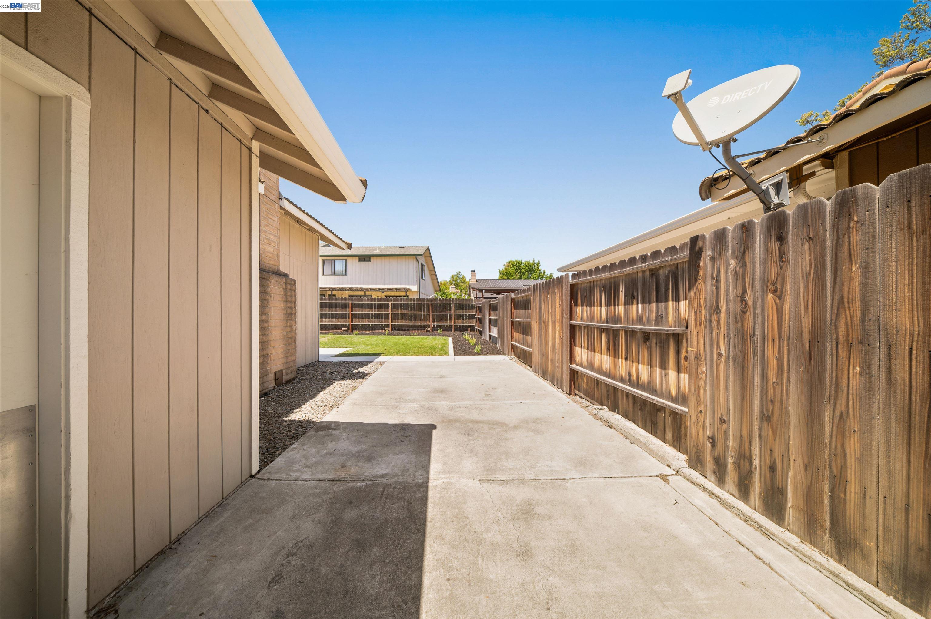 2865 Ponte Mira Way