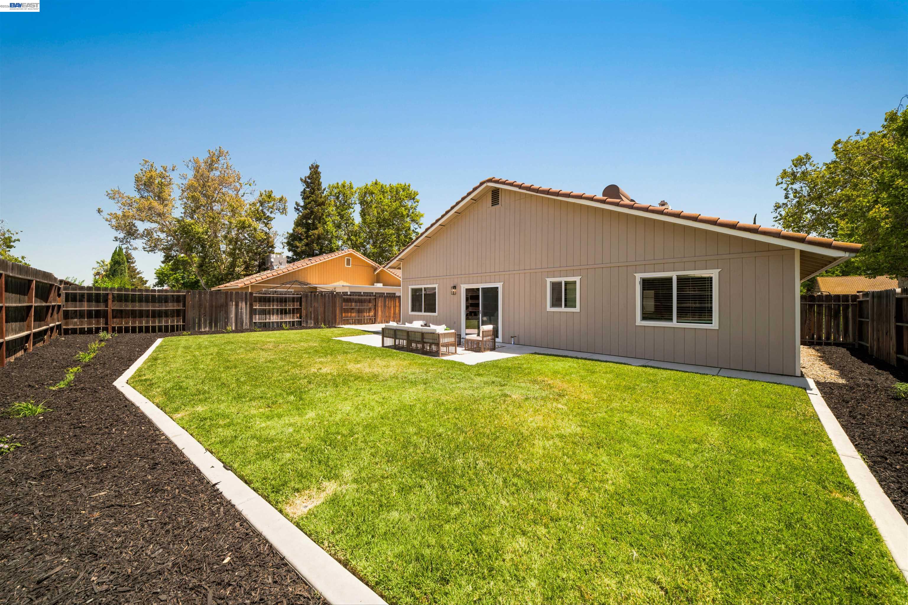 2865 Ponte Mira Way