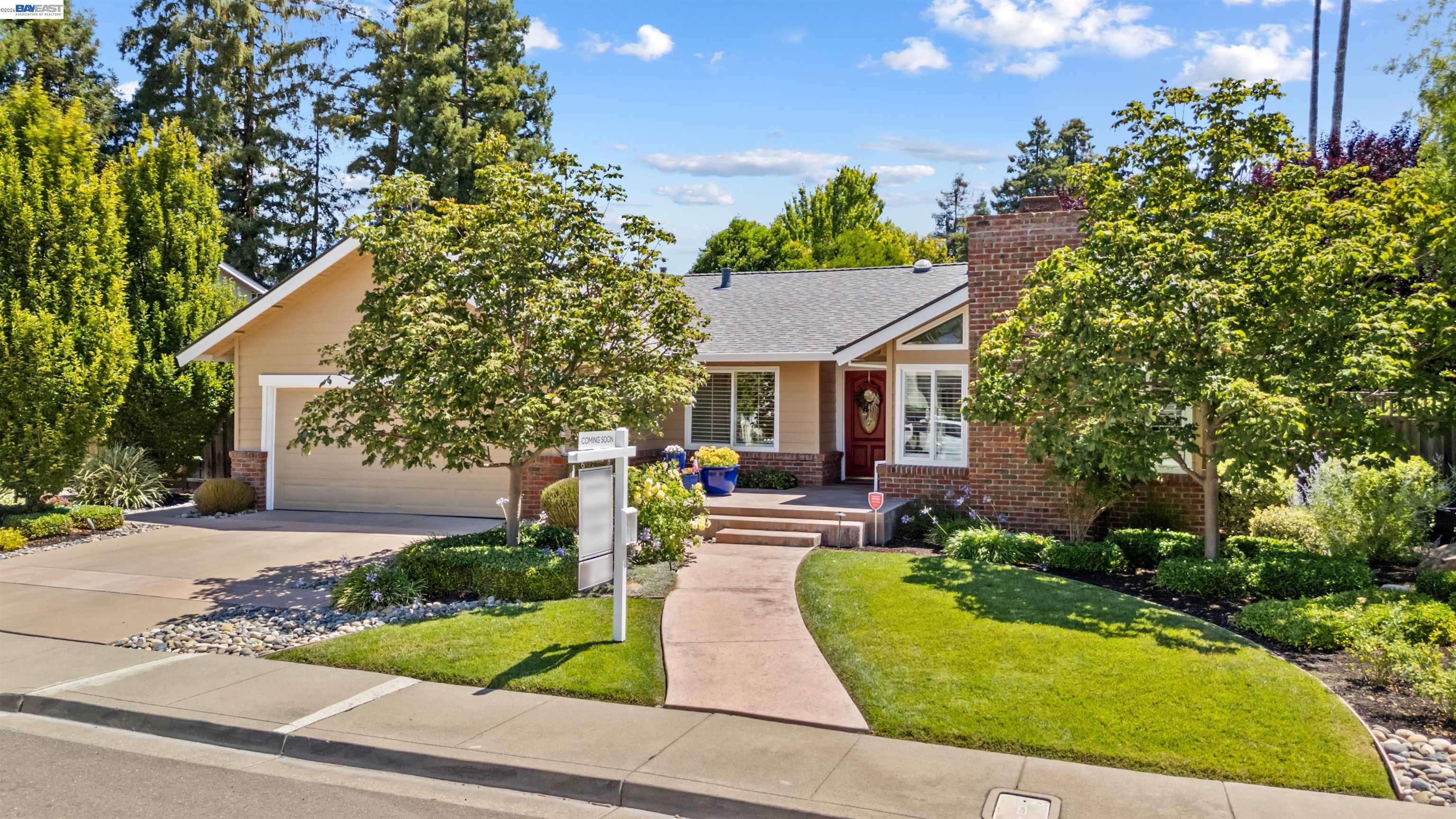 2533 Larrikeet Ct