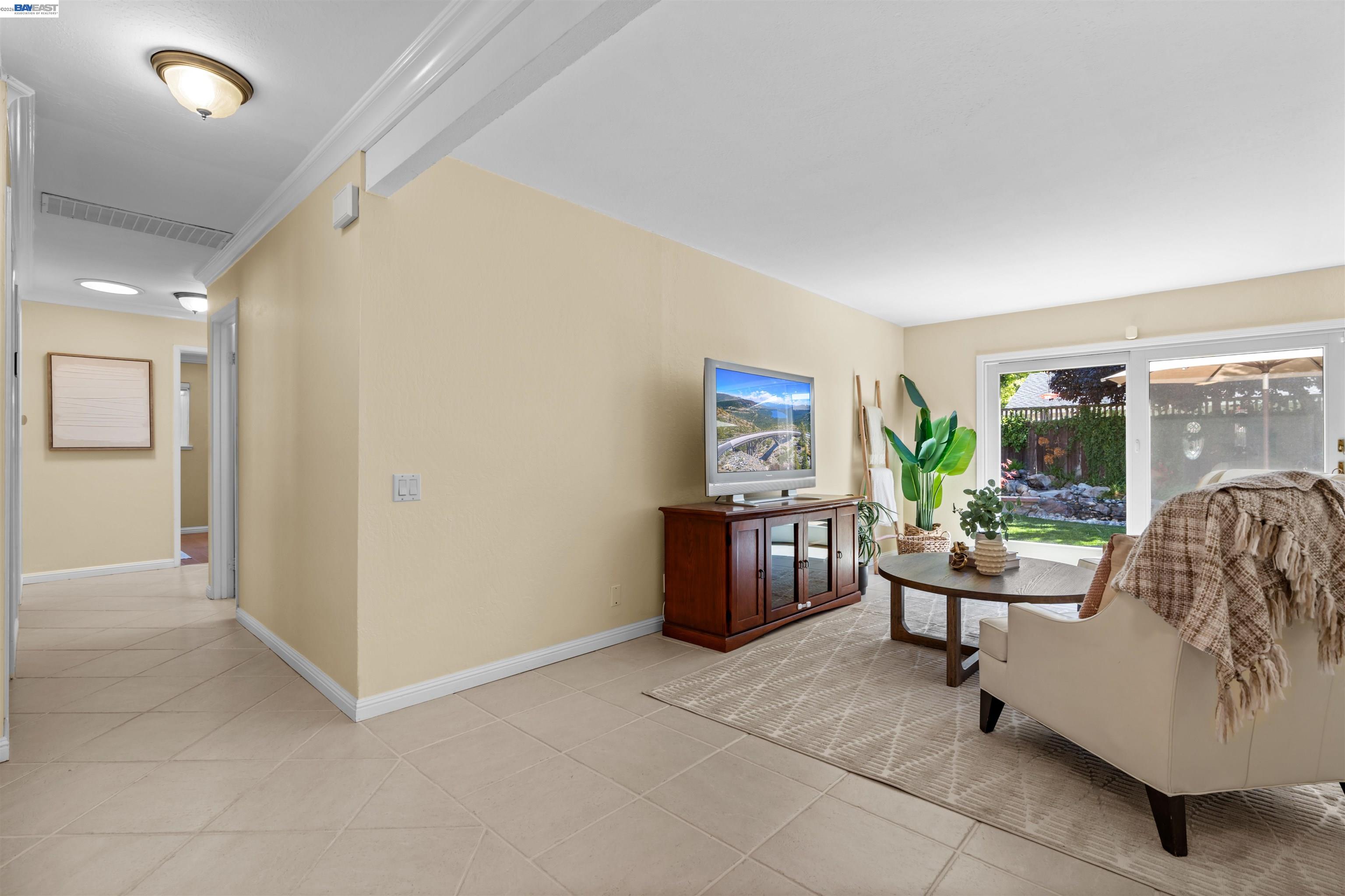 2533 Larrikeet Ct