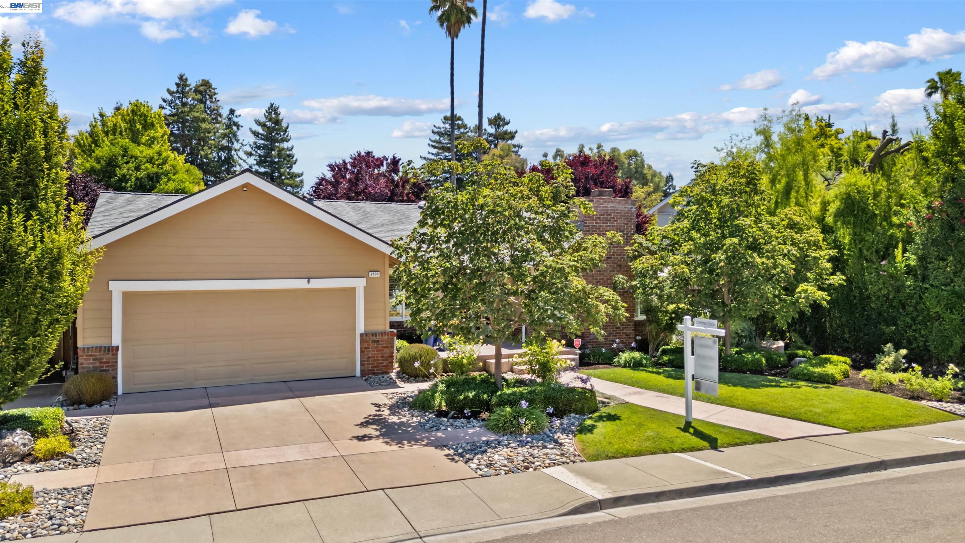 2533 Larrikeet Ct
