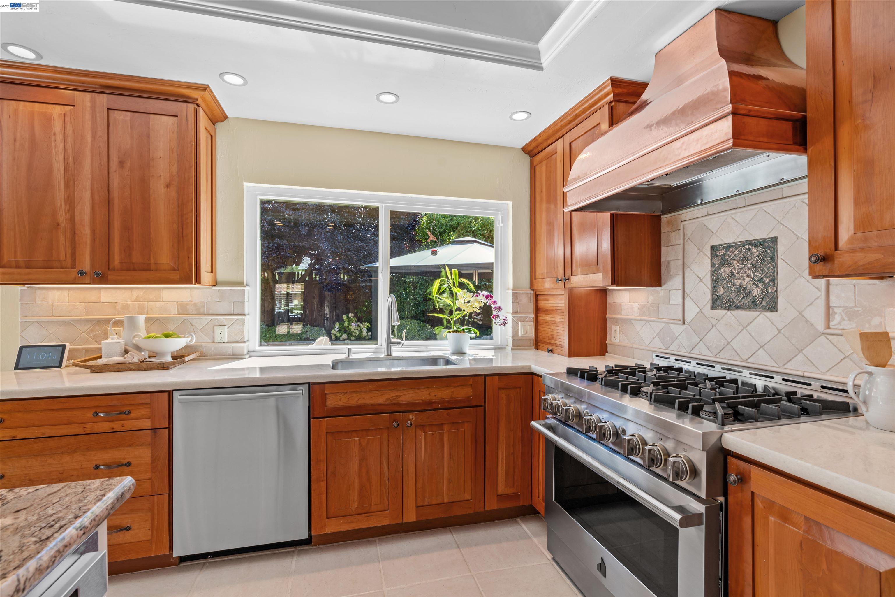 2533 Larrikeet Ct