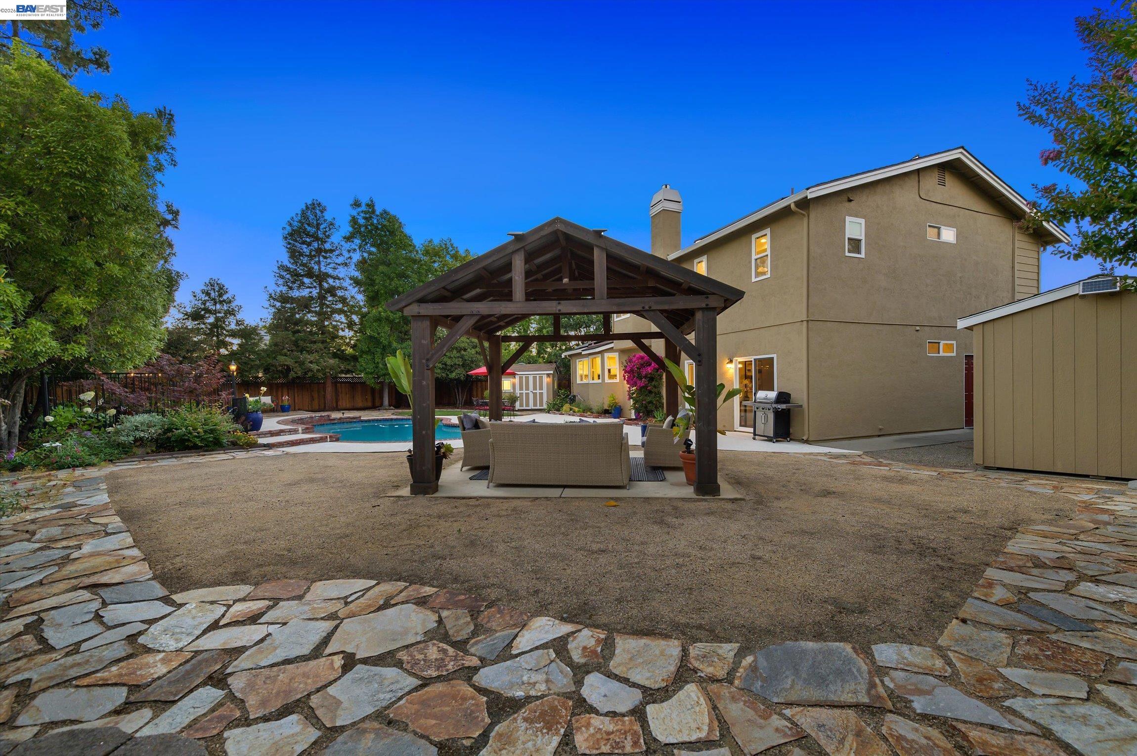 4183 Hall Ct