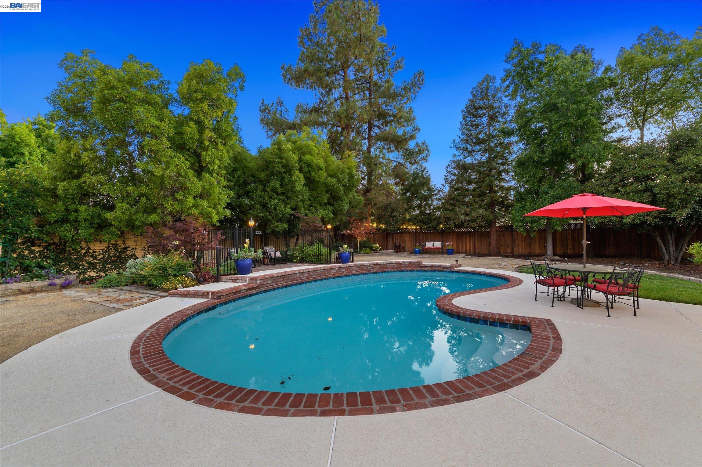 4183 Hall Ct