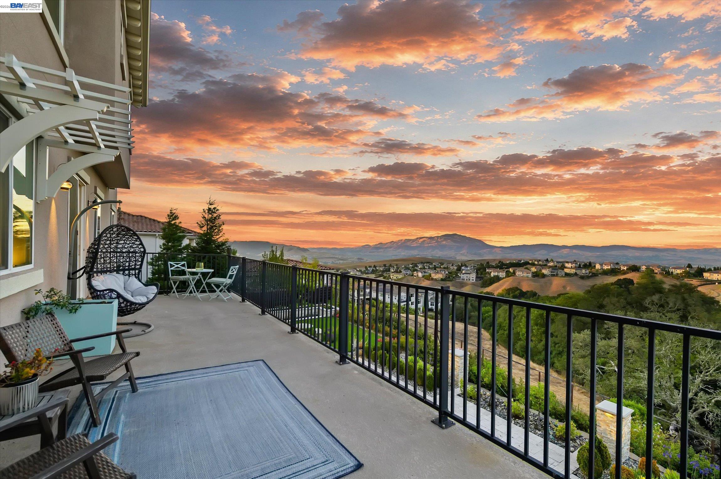 3182 Ashbourne Cir