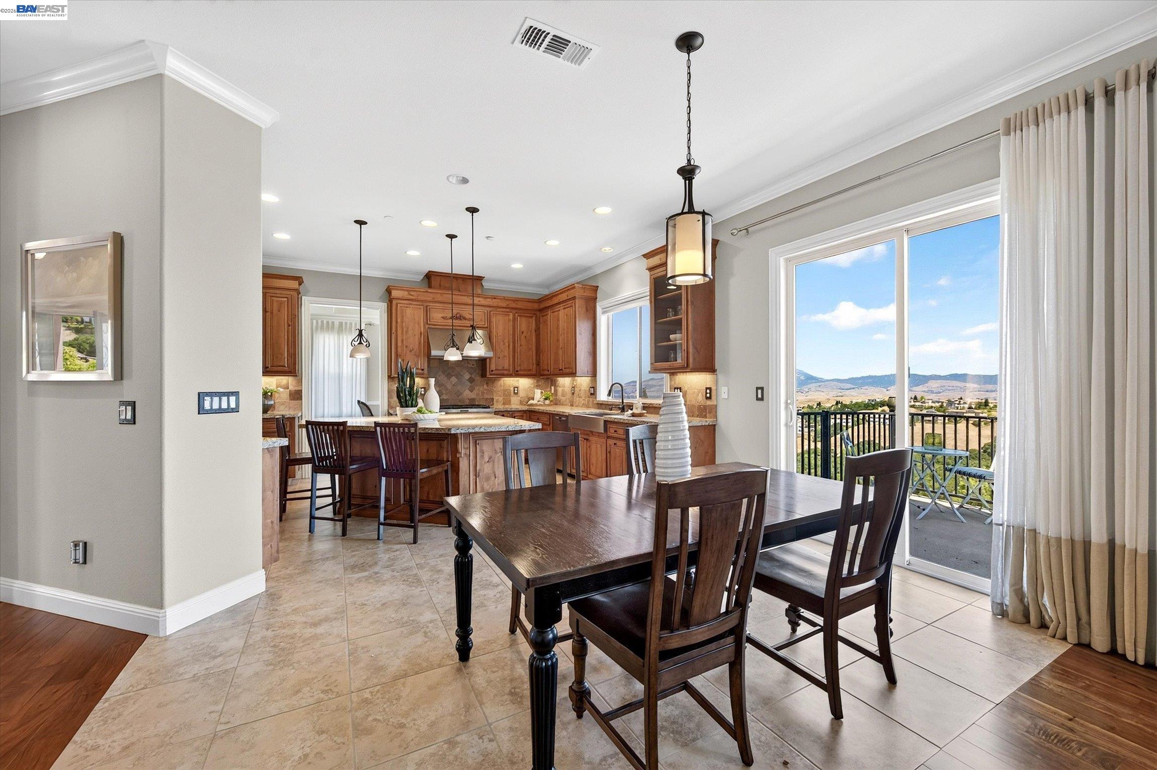 3182 Ashbourne Cir