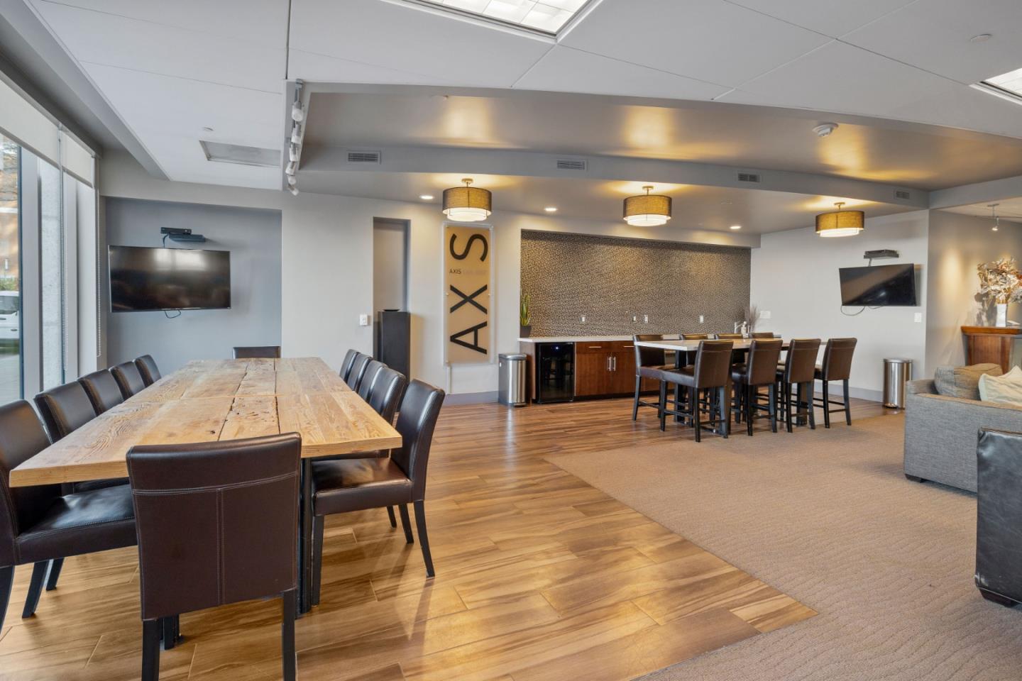 38 N Almaden Boulevard # 1607
