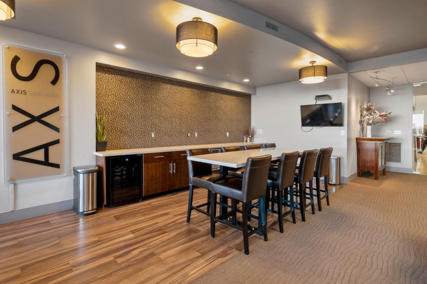 38 N Almaden Boulevard # 1607