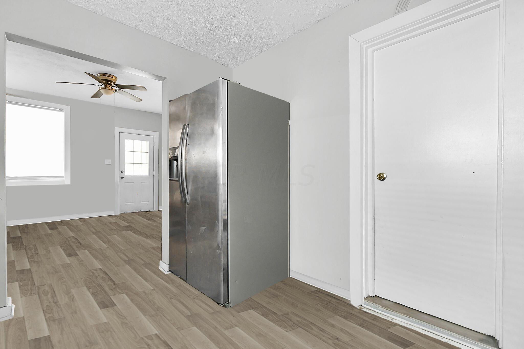 3093 Grasmere Avenue