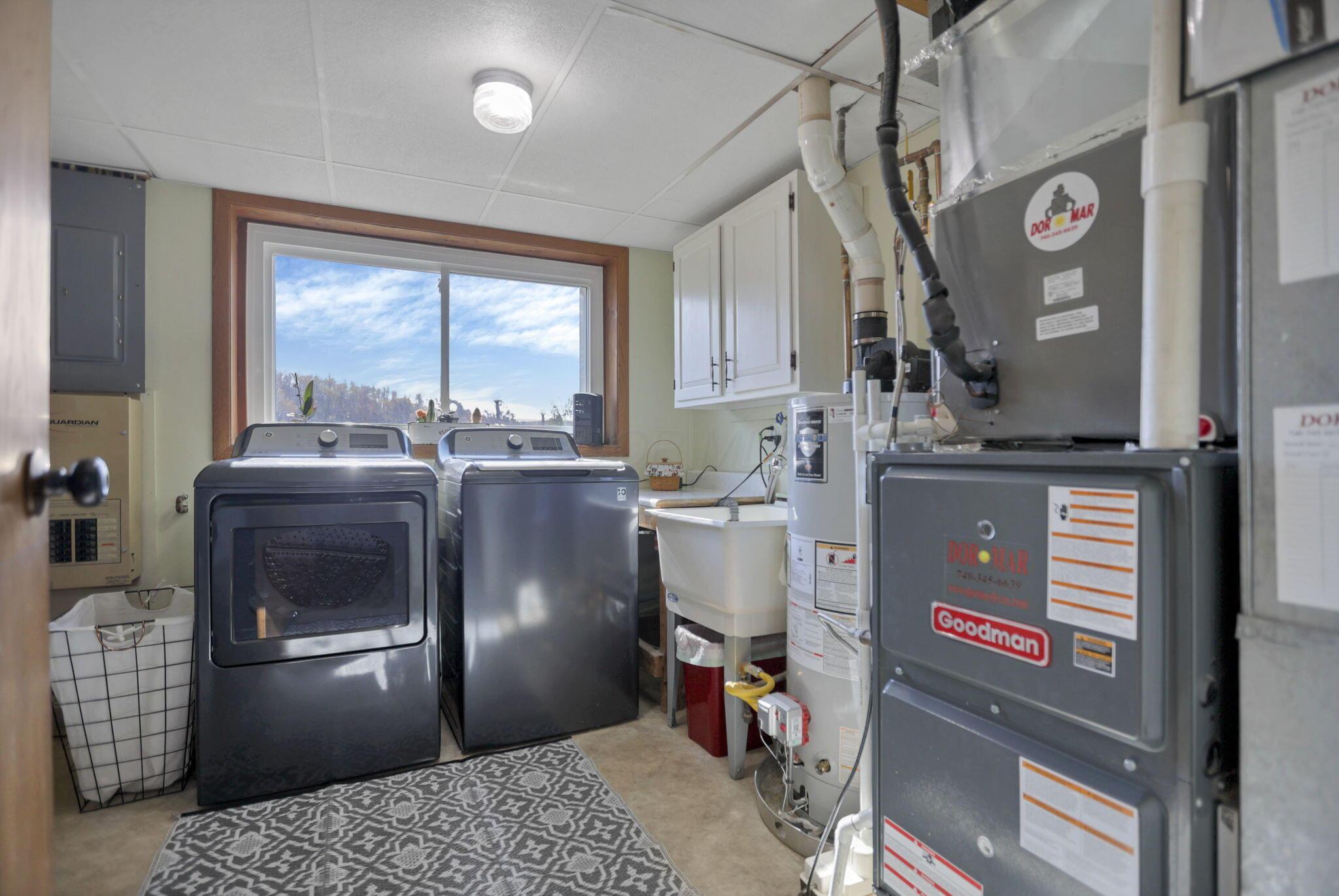 8624 Stewart Road NE