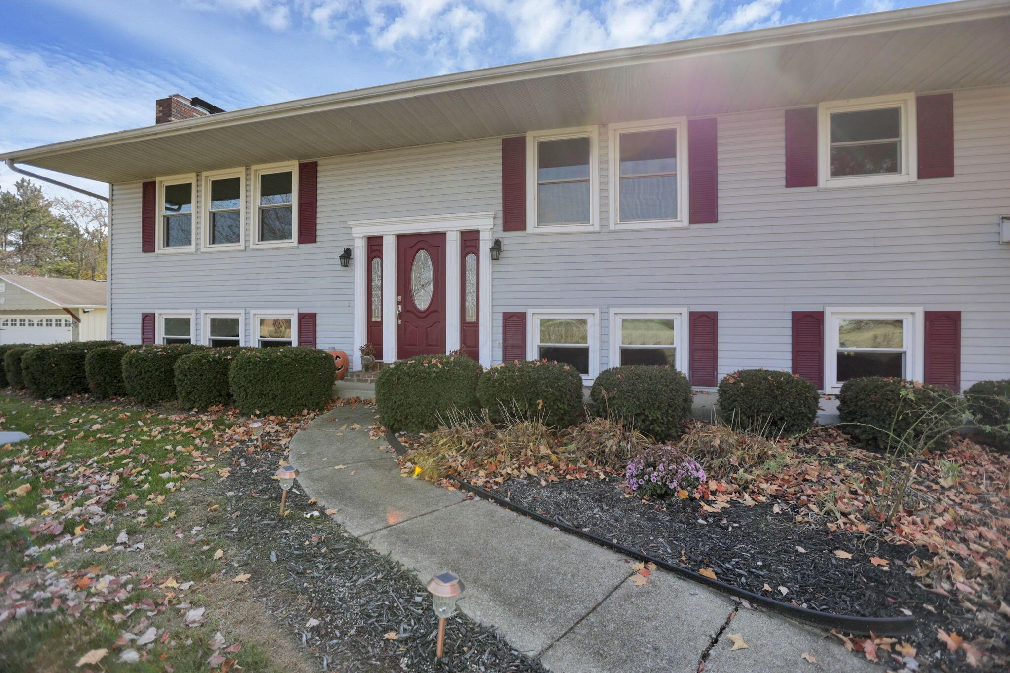 8624 Stewart Road NE