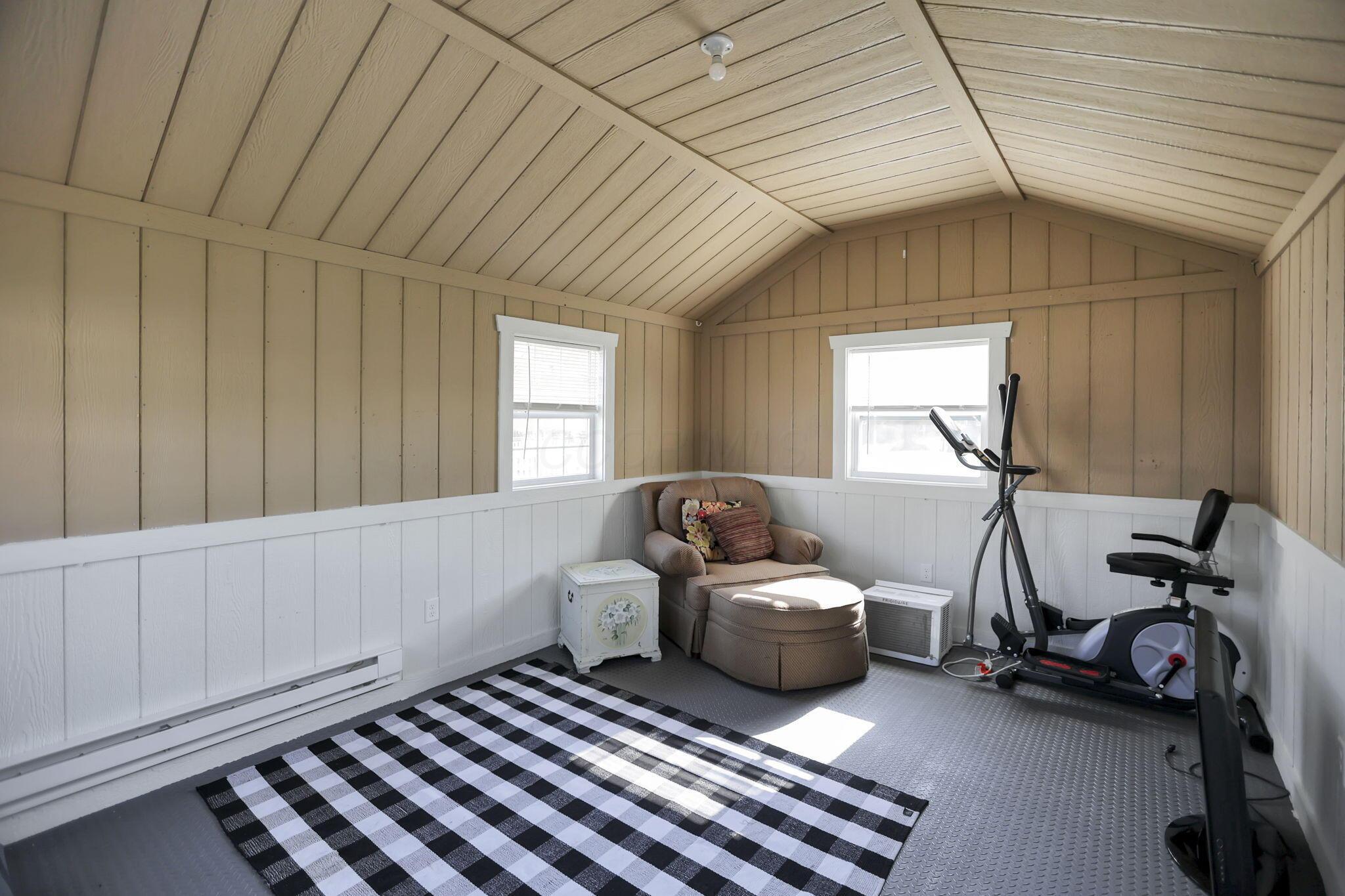 8624 Stewart Road NE