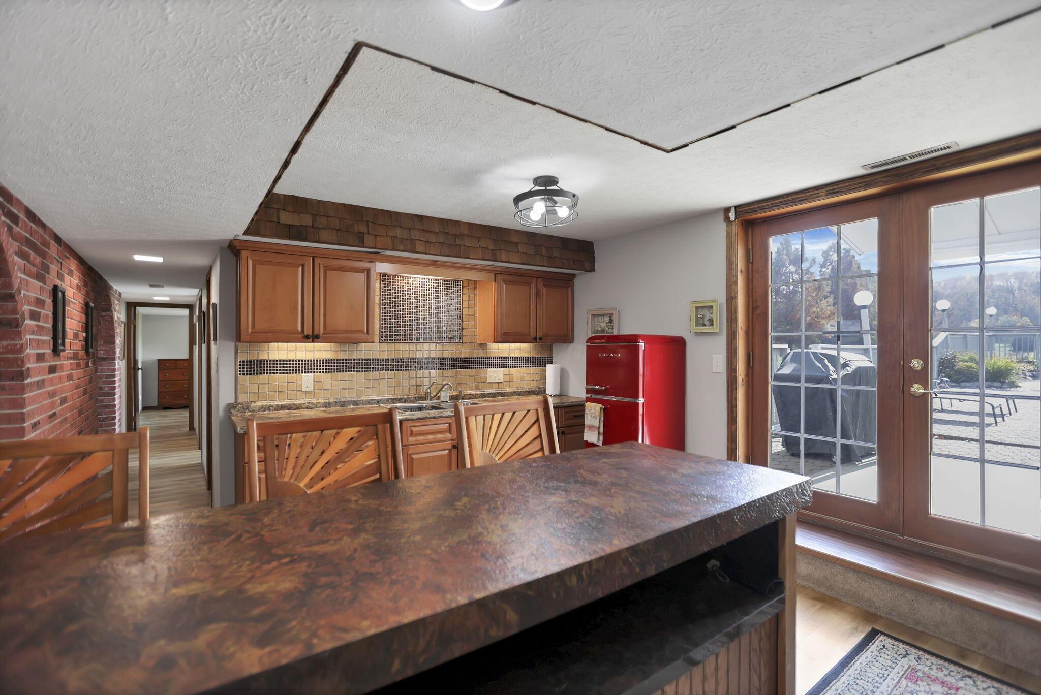 8624 Stewart Road NE