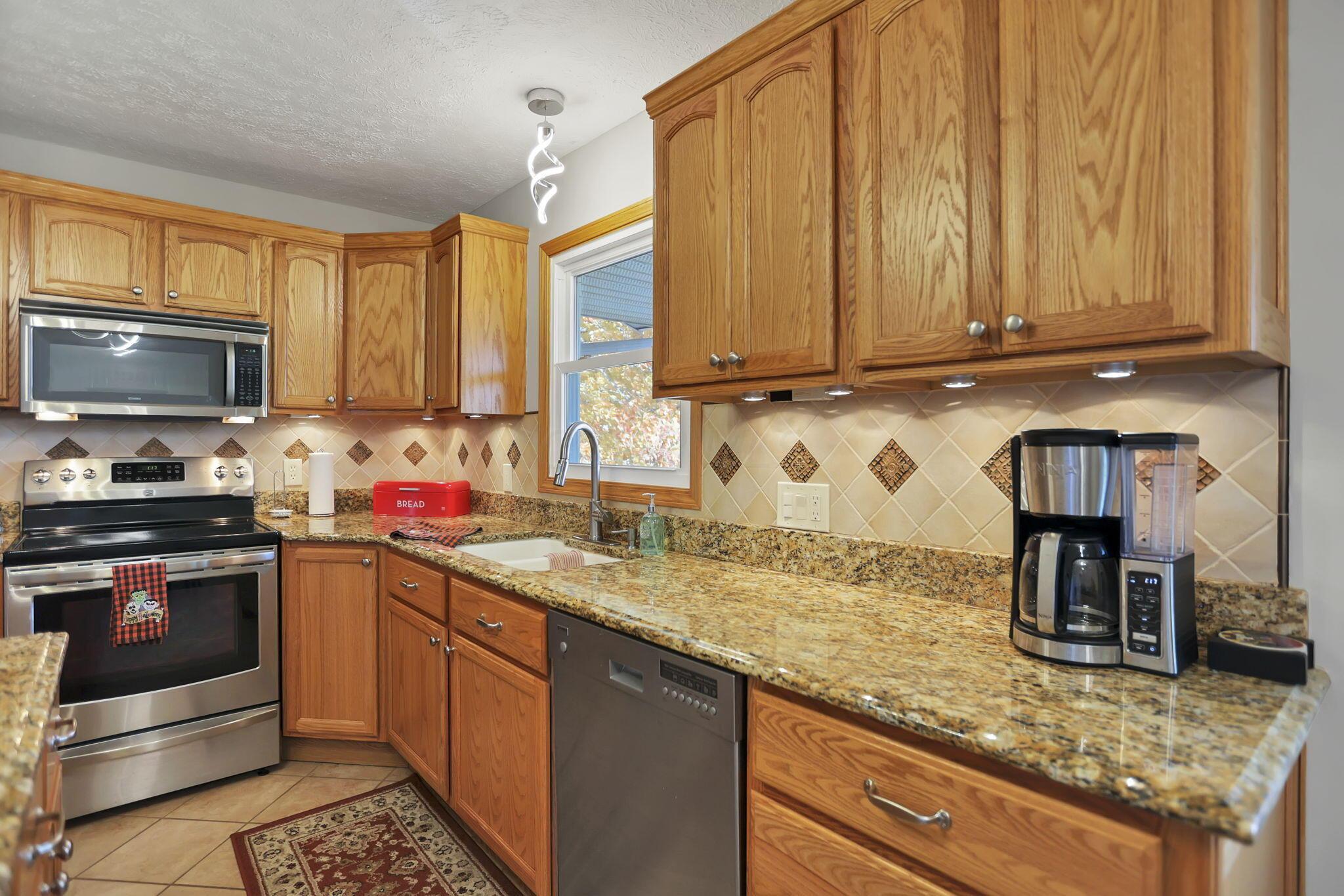 8624 Stewart Road NE