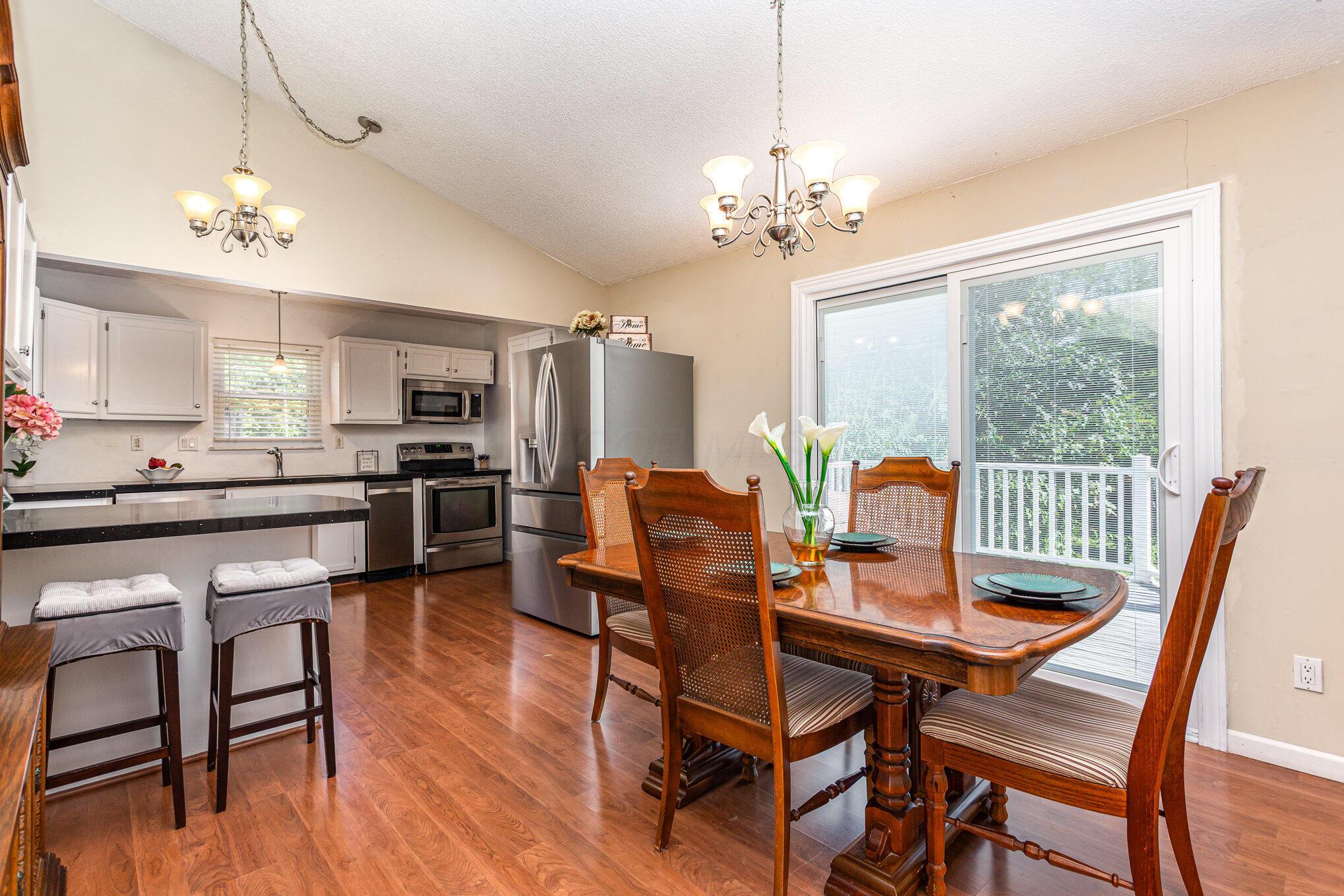 4111 Tamarack Avenue