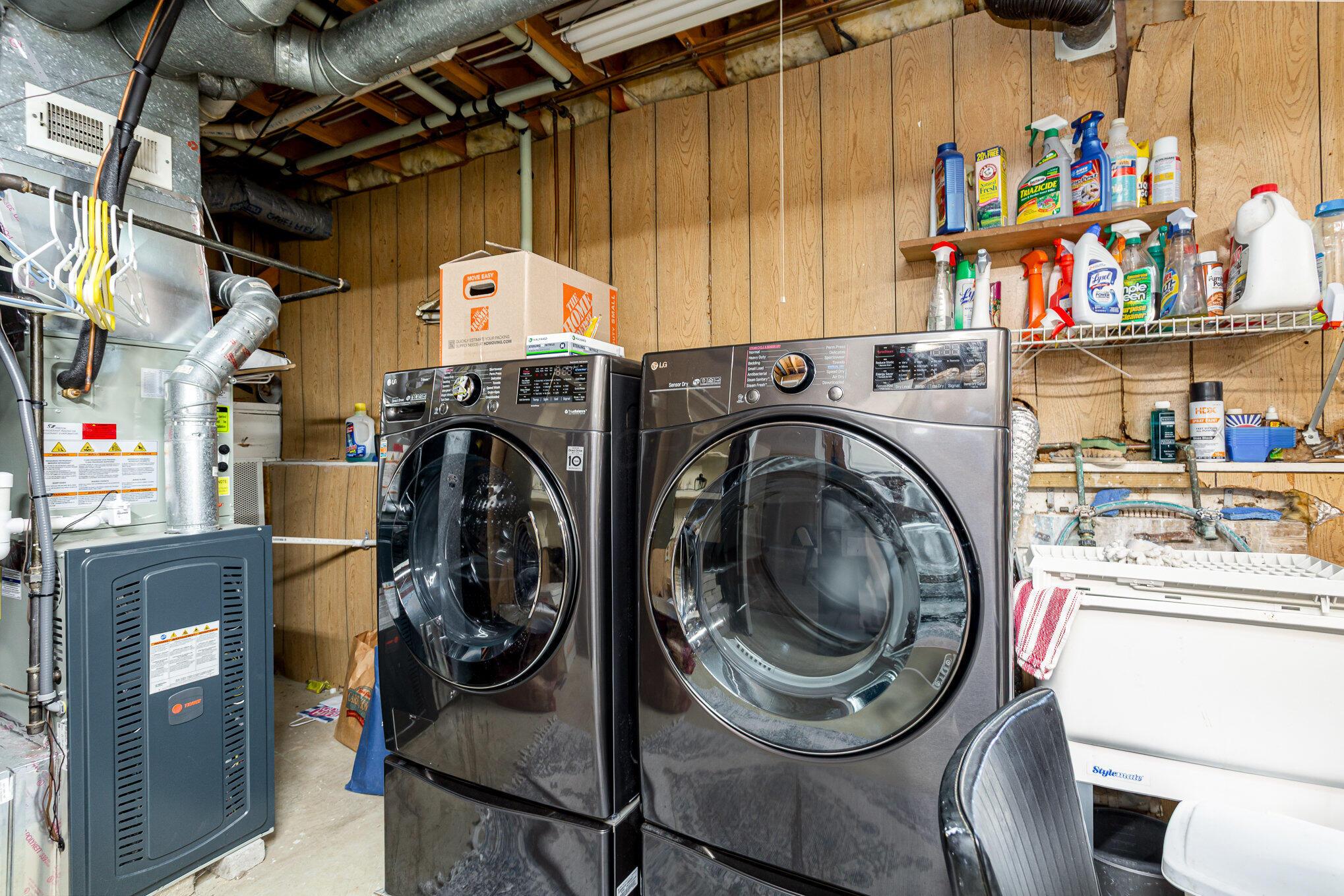 4111 Tamarack Avenue