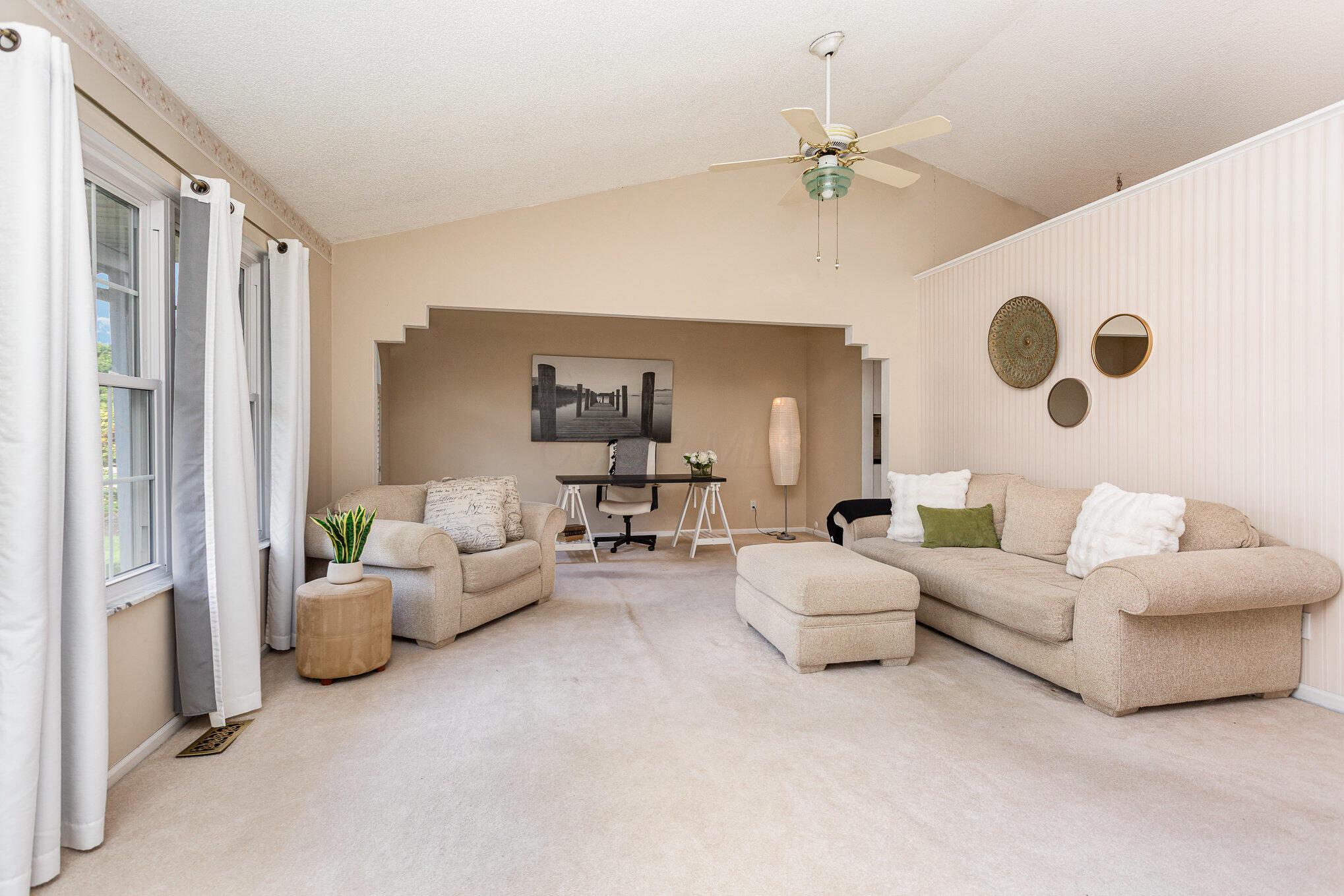 4111 Tamarack Avenue