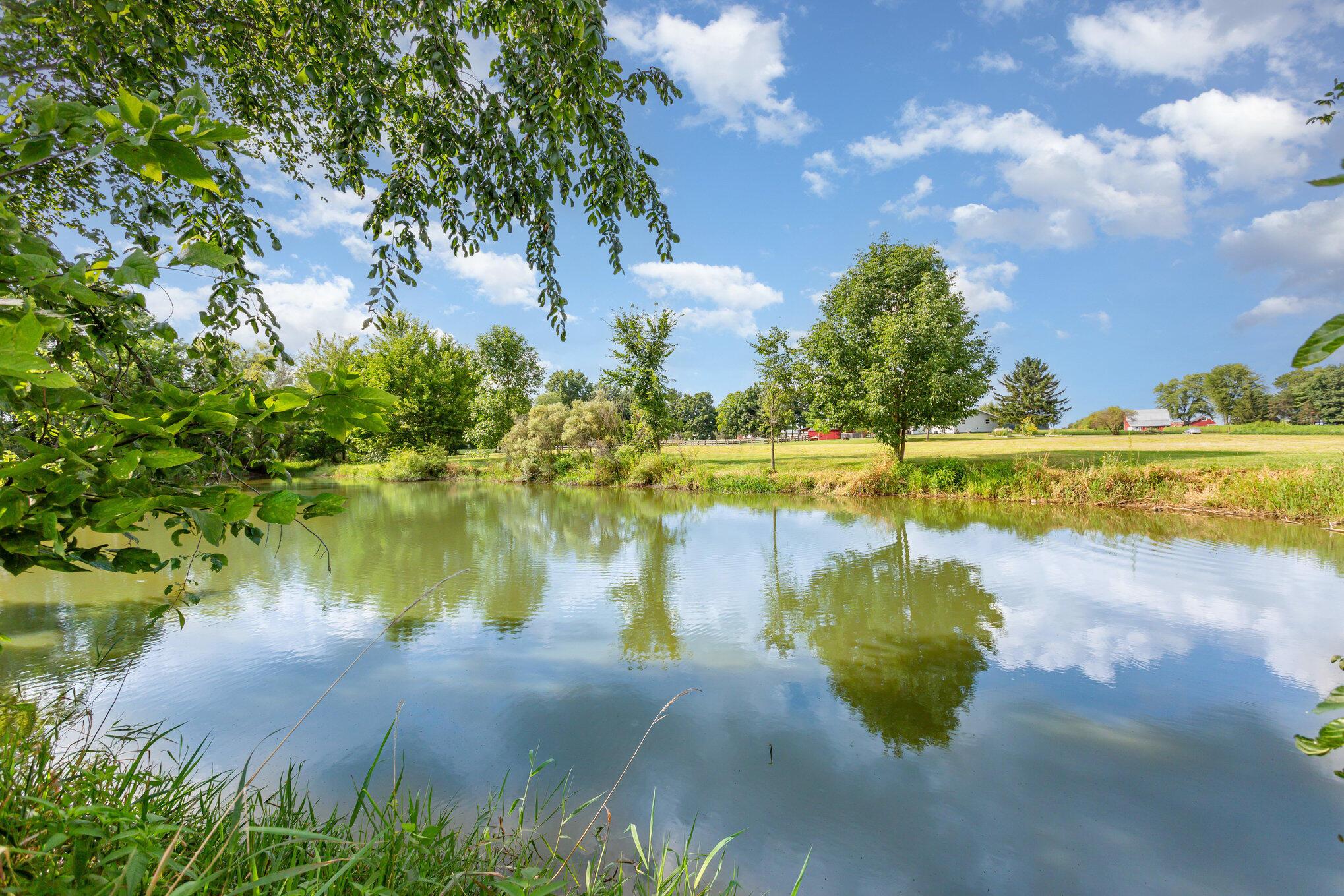 8405 Mink Street Road