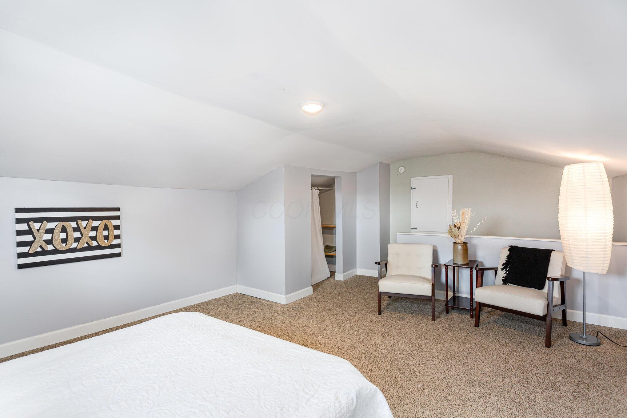 8405 Mink Street Road