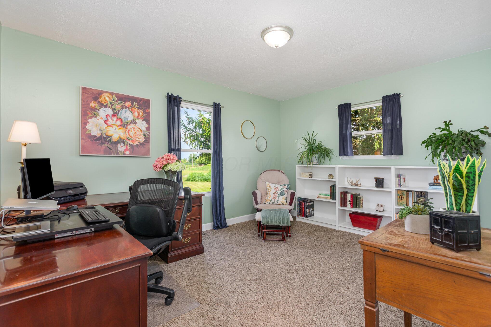 8405 Mink Street Road