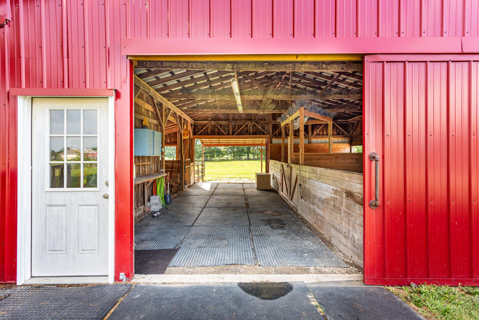 8405 Mink Street Road