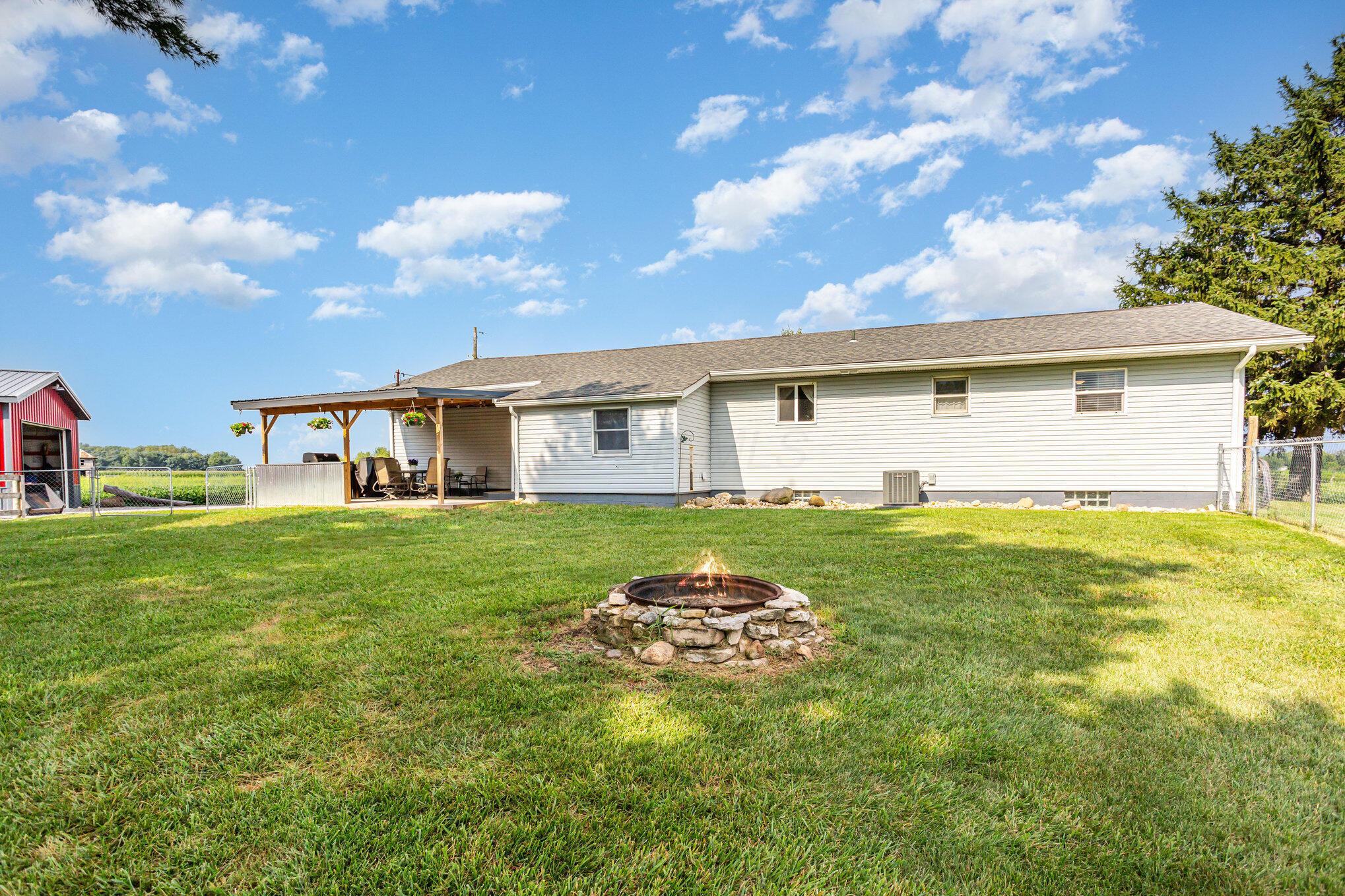 8405 Mink Street Road