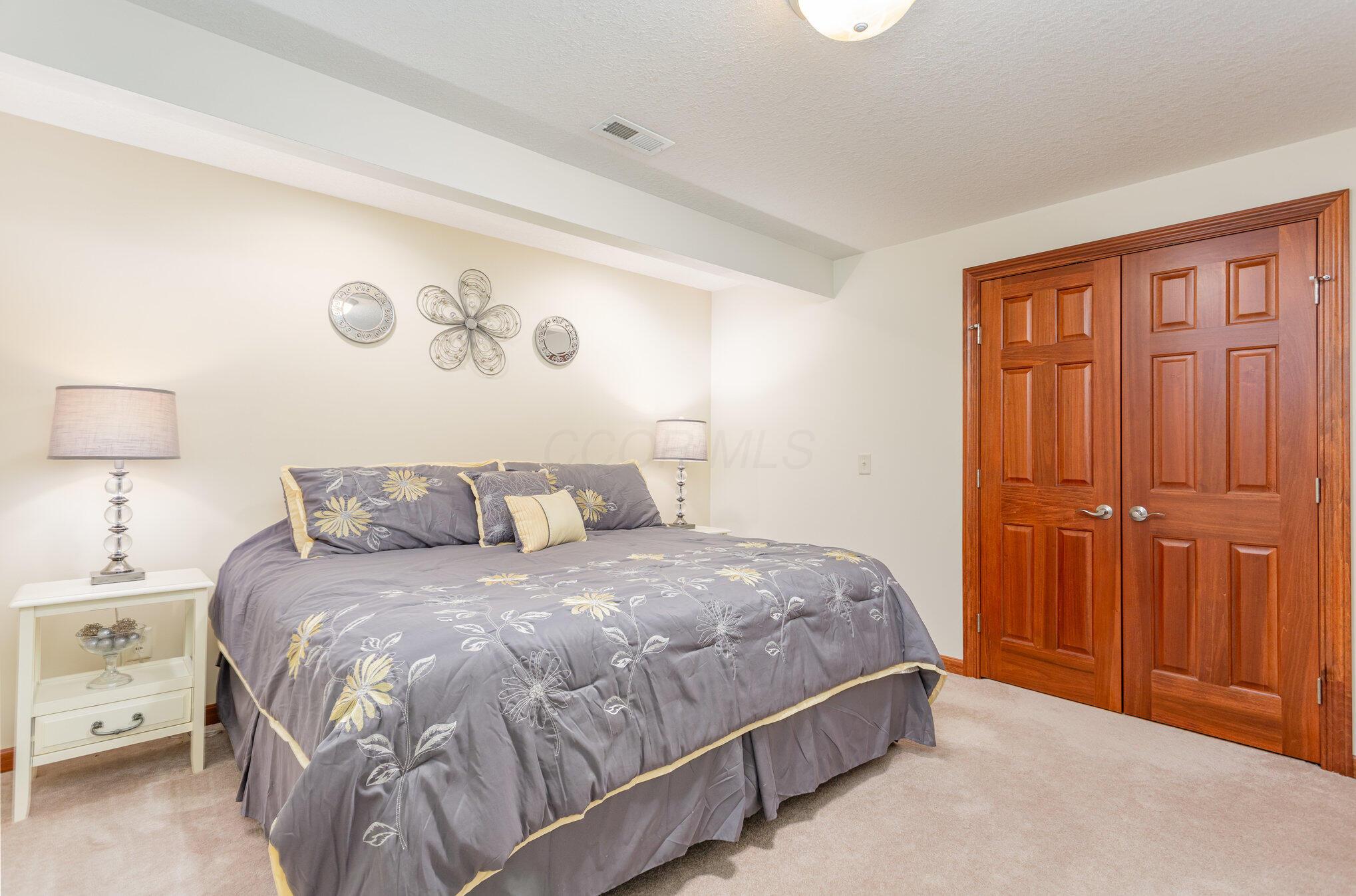 710 Hollybrook Drive