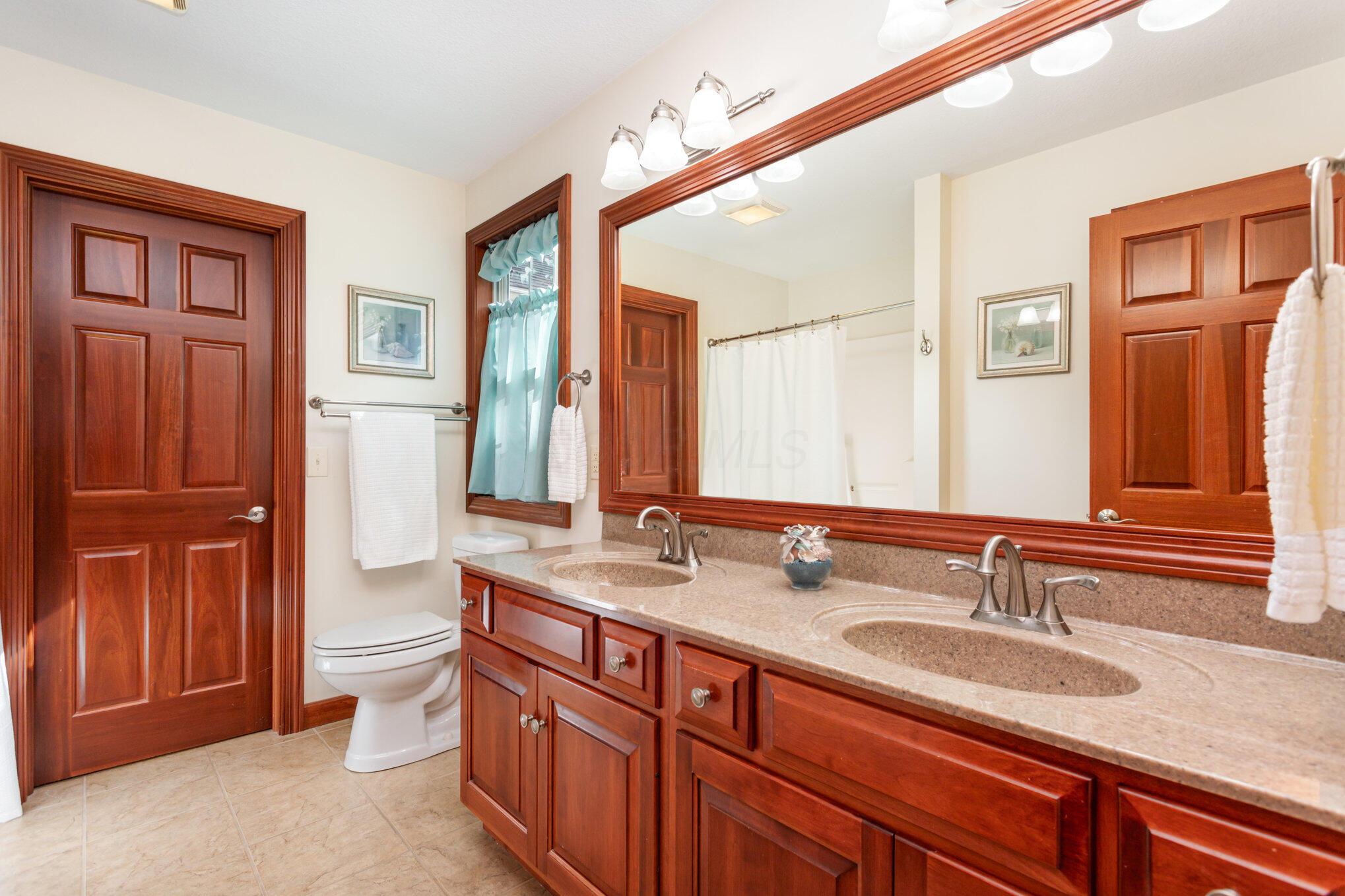 710 Hollybrook Drive