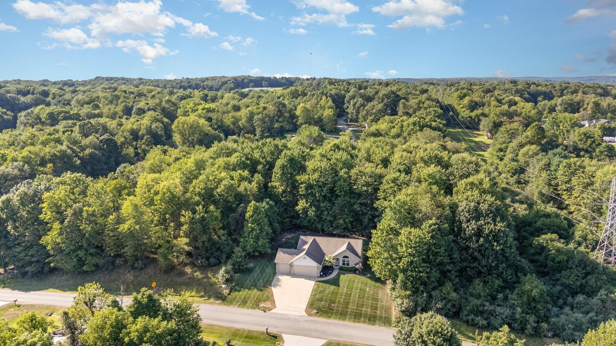 710 Hollybrook Drive