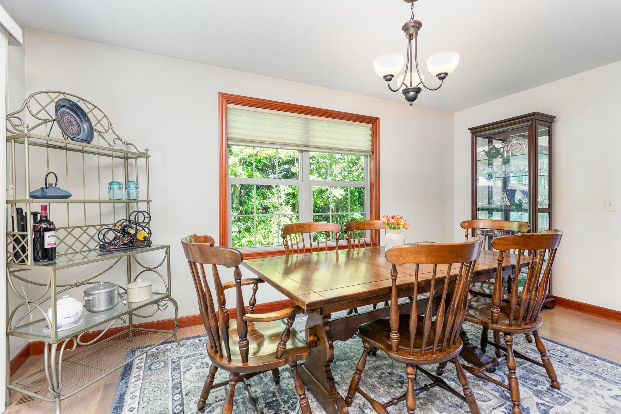 710 Hollybrook Drive