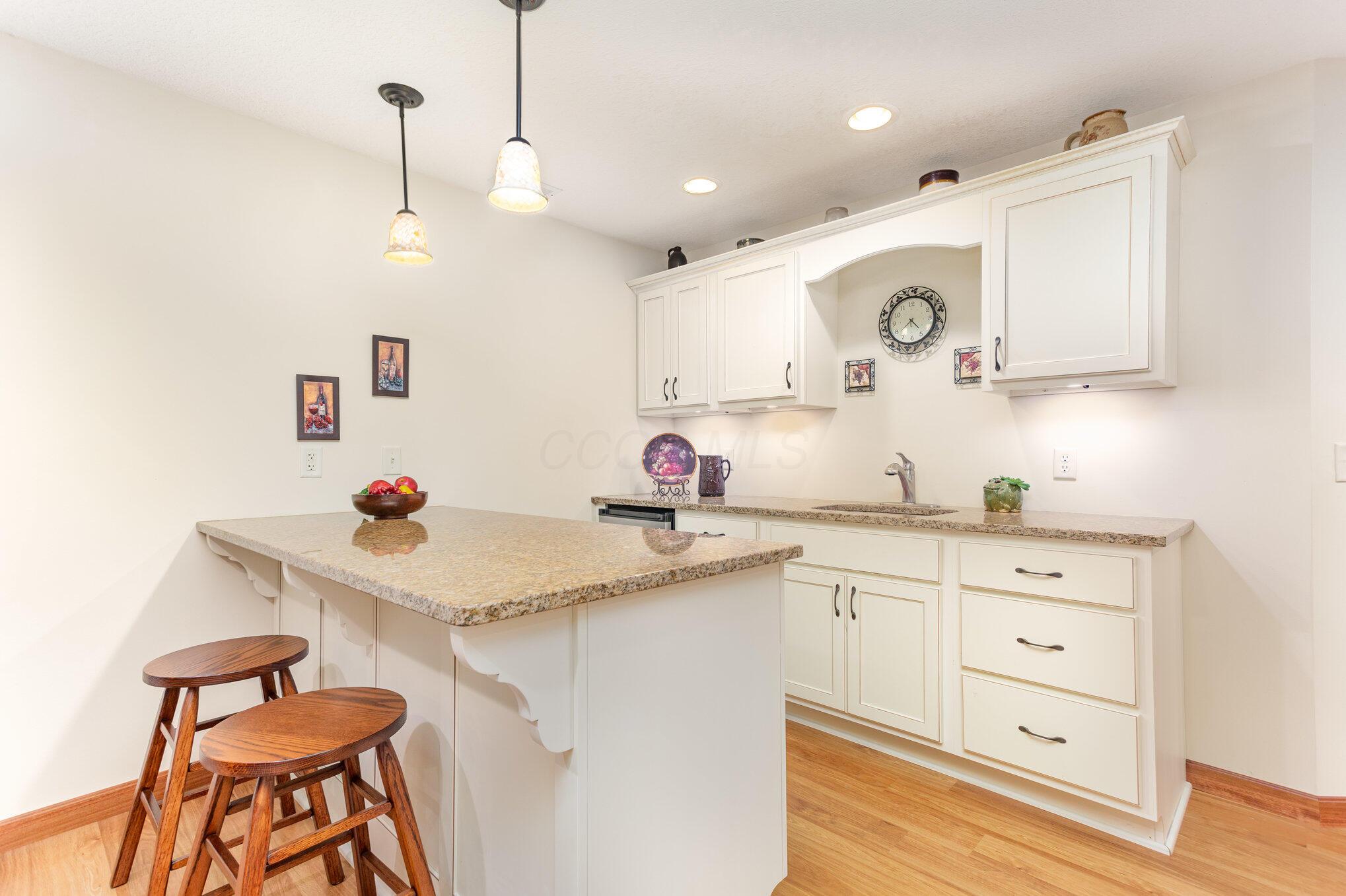 710 Hollybrook Drive