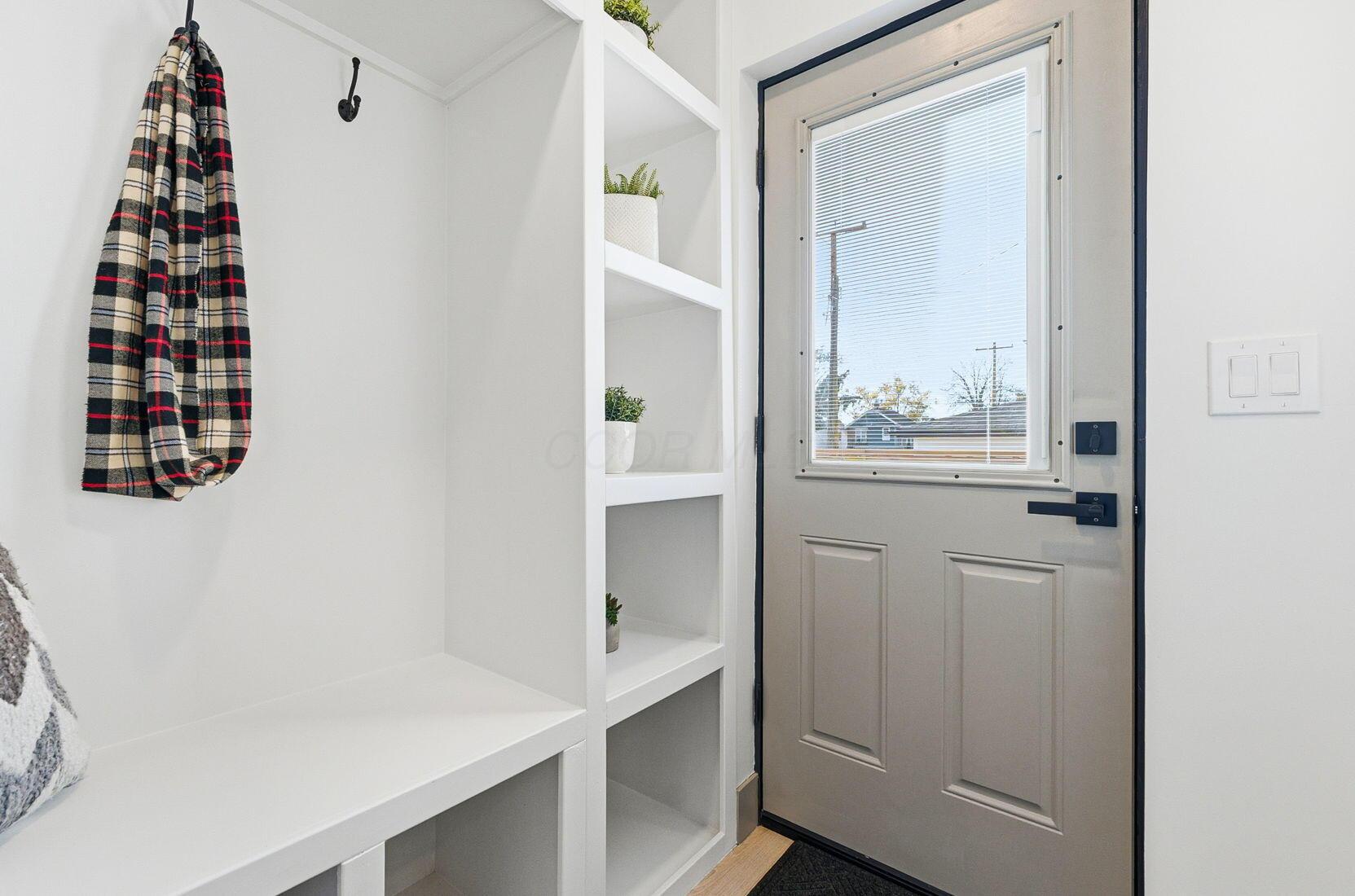 975 Carpenter Street