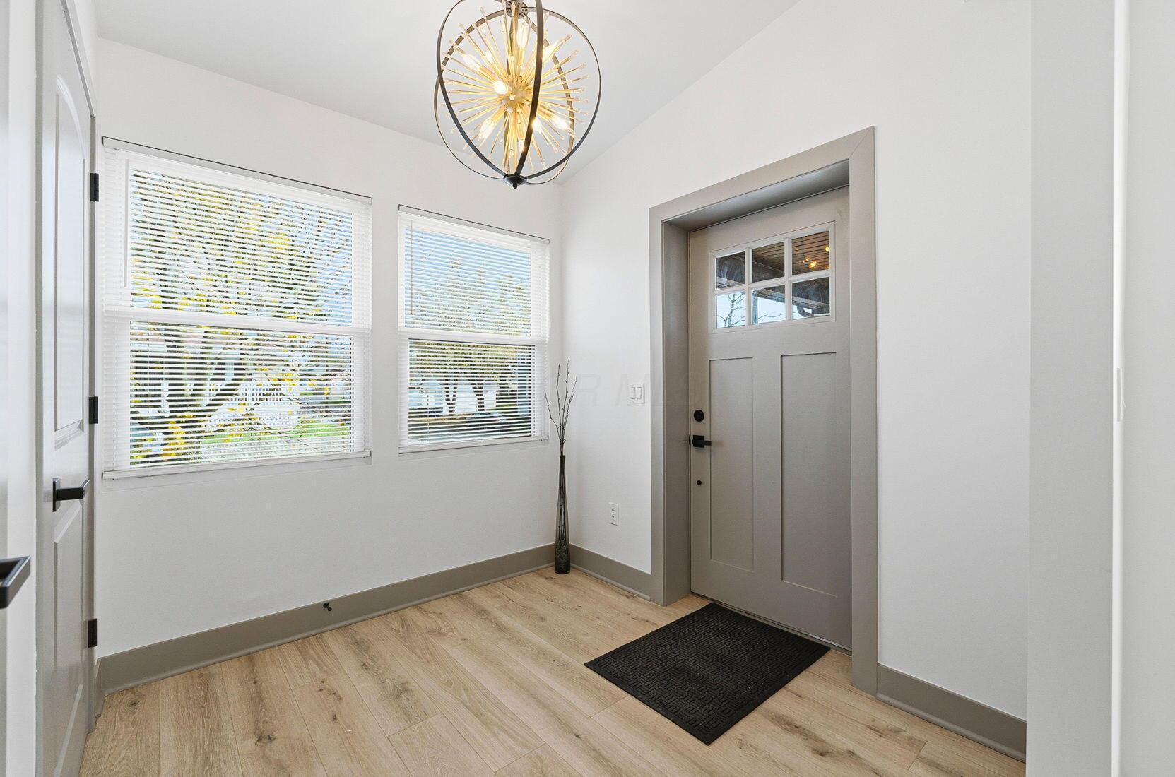 975 Carpenter Street