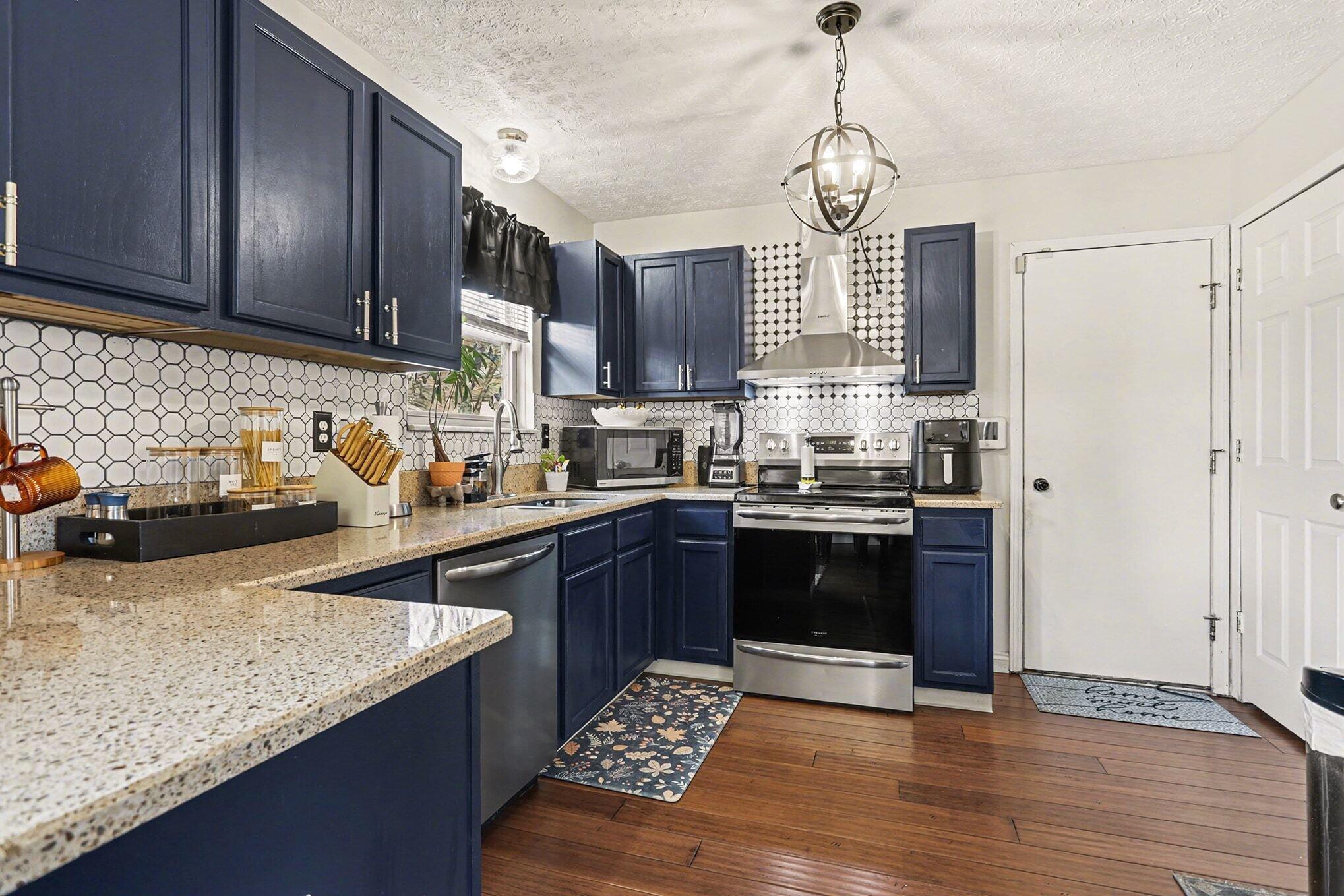 2981 Stonebluff Drive