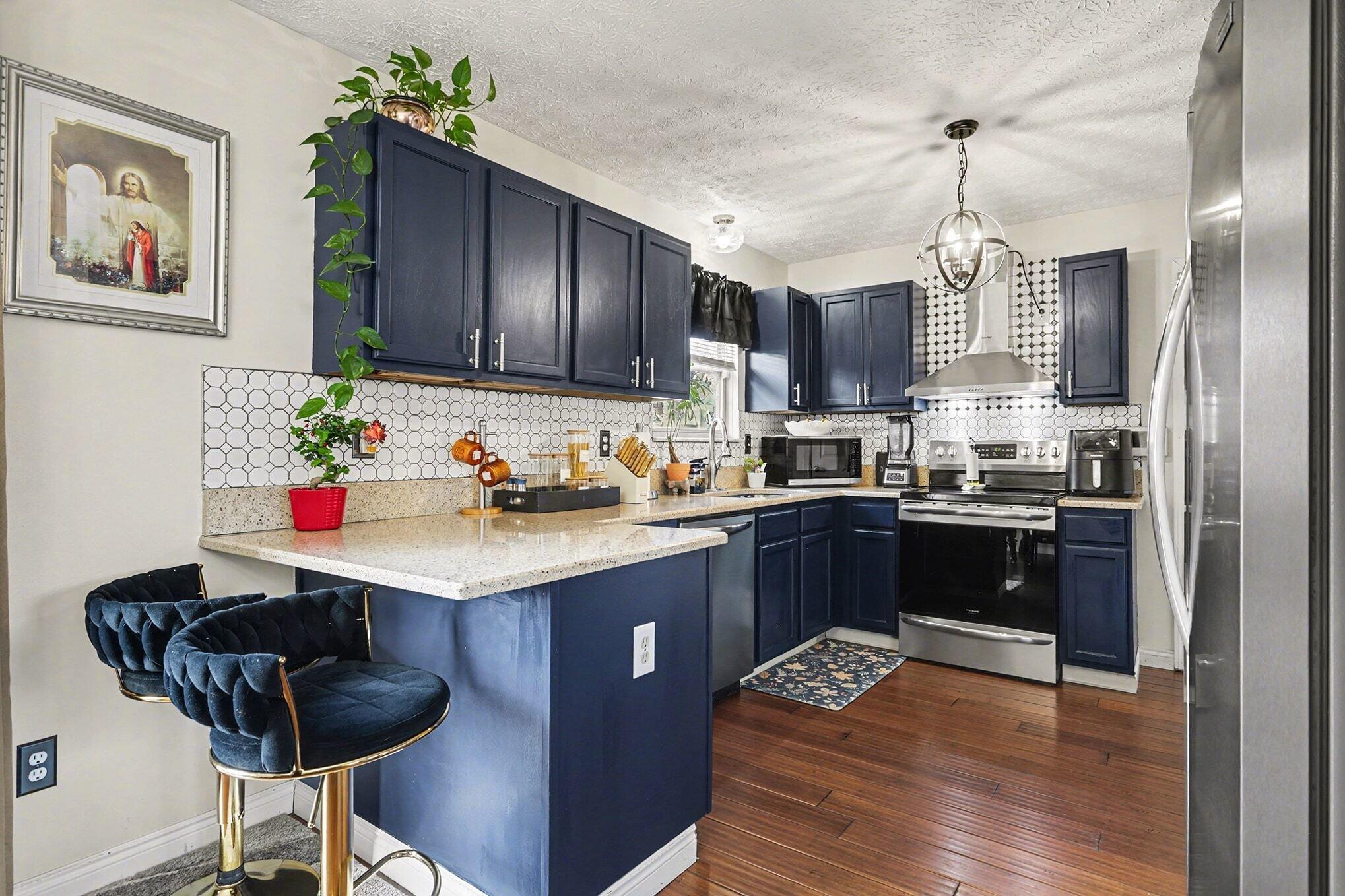 2981 Stonebluff Drive