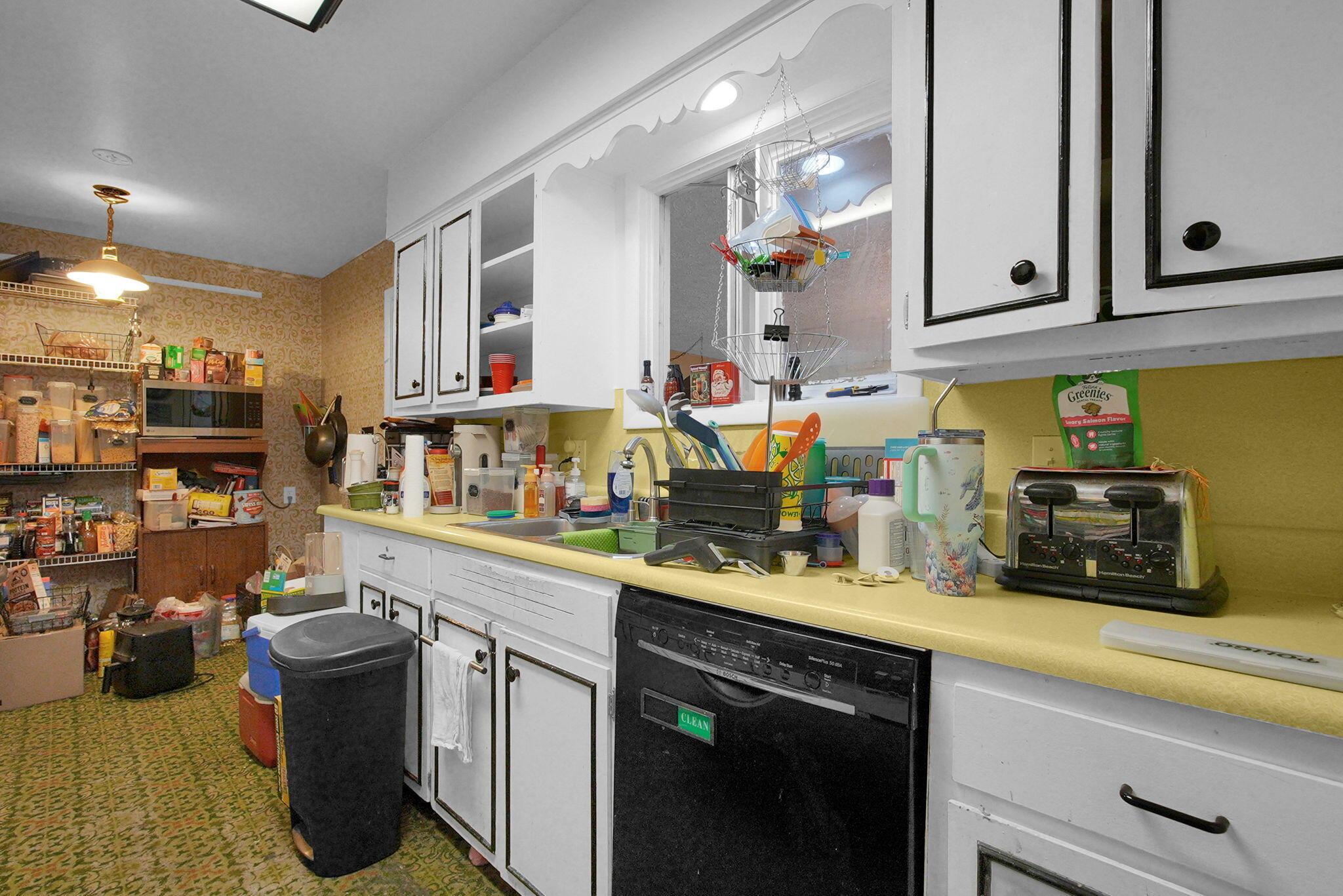 433 Crandall Drive