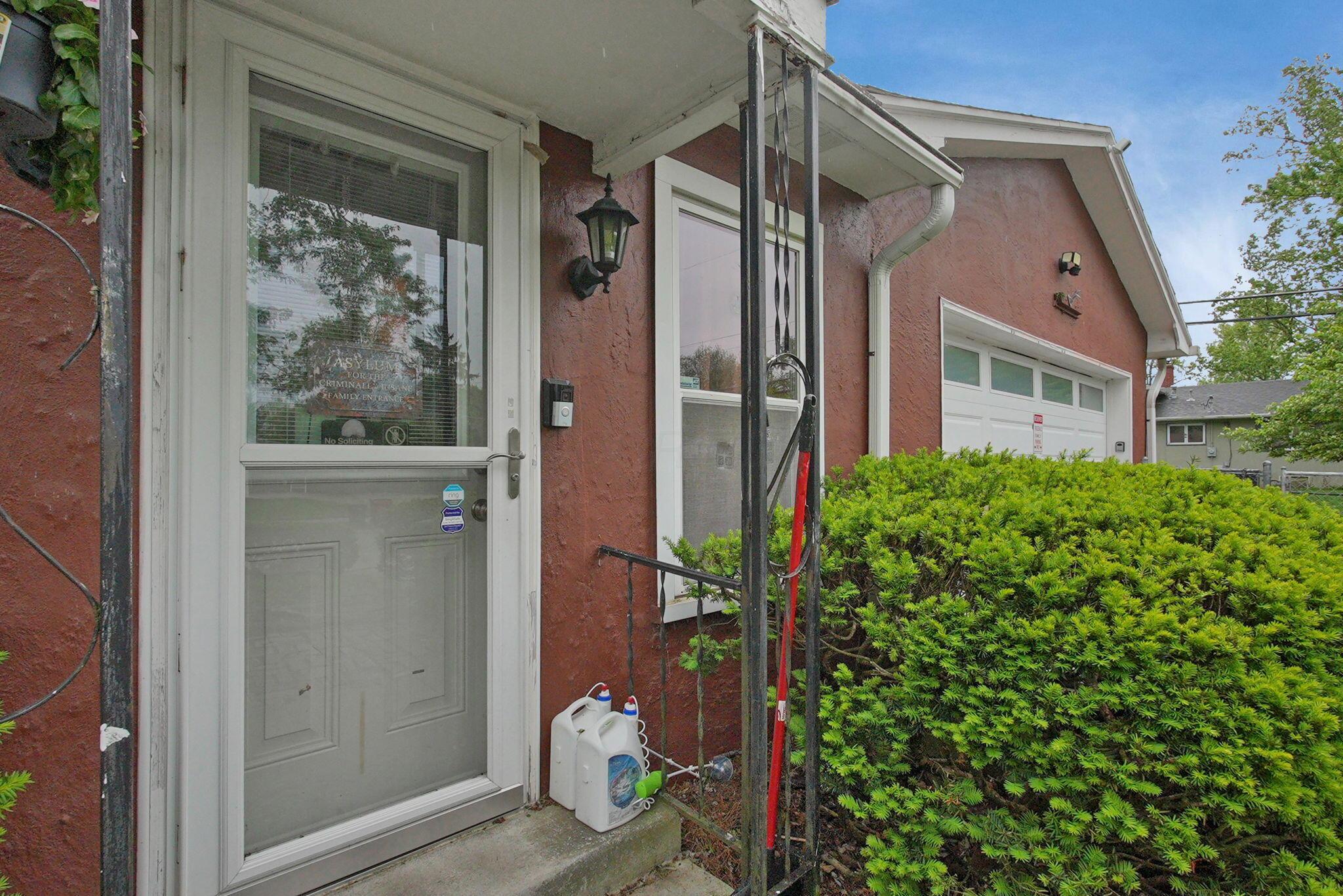 433 Crandall Drive