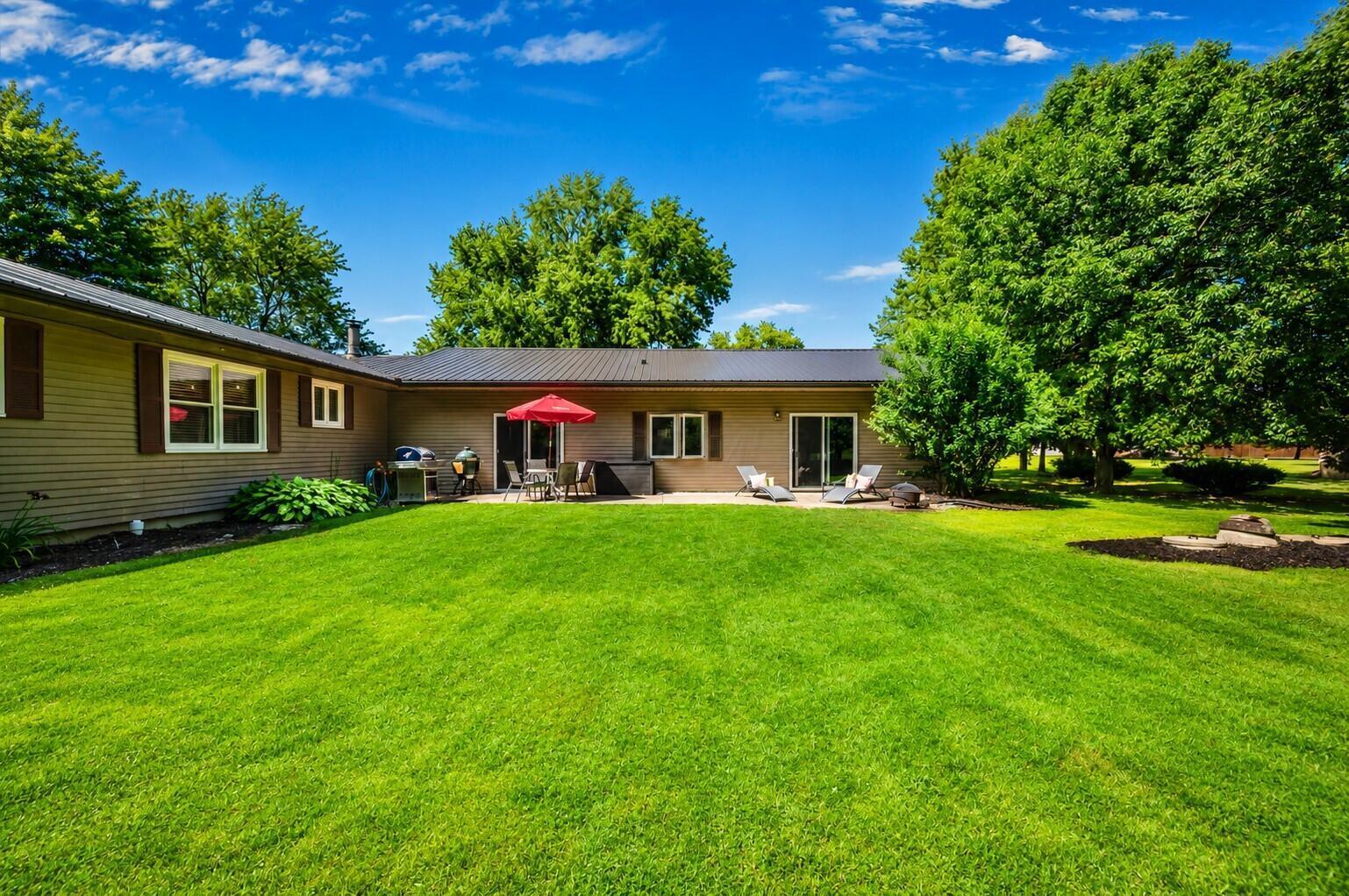 3172 E River Road