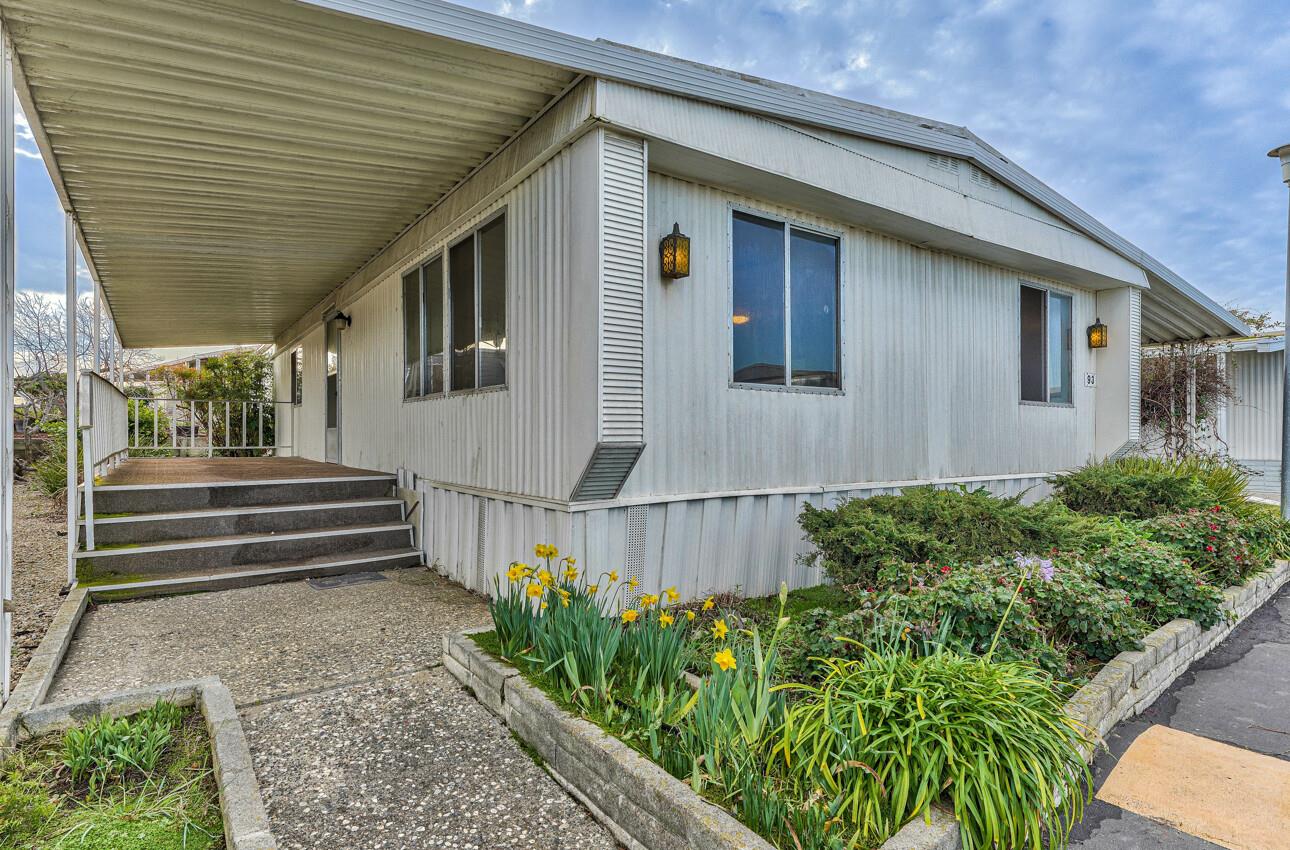 150 Kern Street Unit: 93