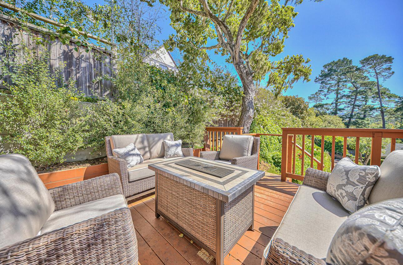 0 Junipero 4 NE 10th Ave