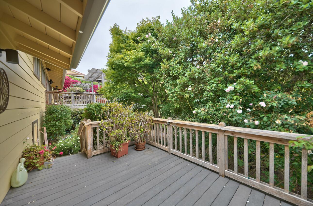 25939 Carmel Knolls Drive