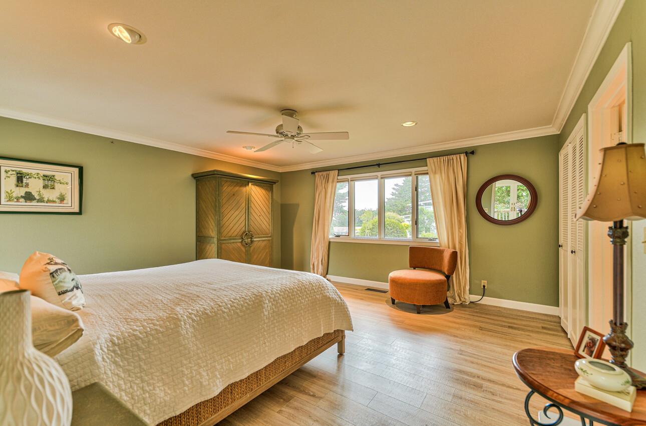 25939 Carmel Knolls Drive